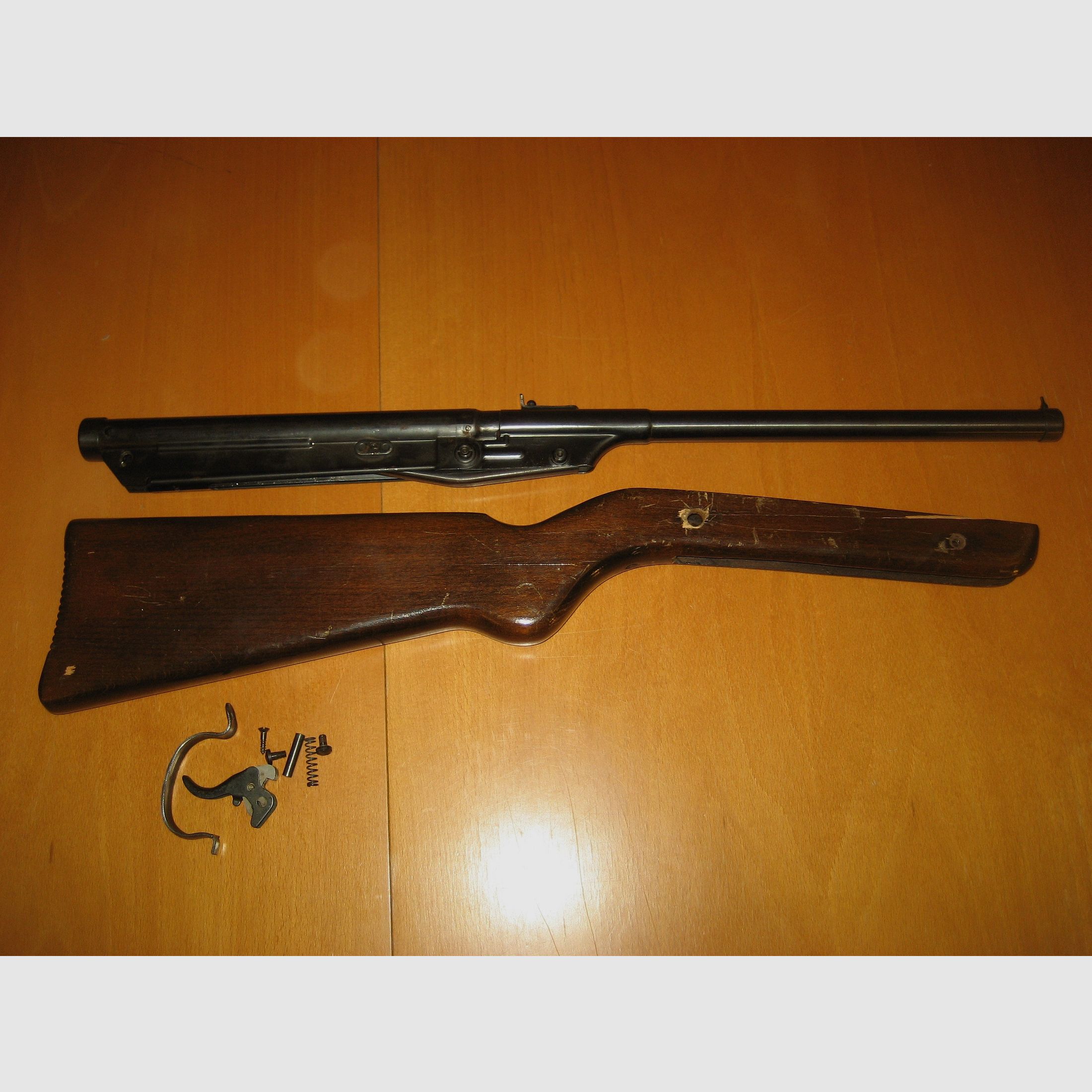 Diana Luftgewehr 16 zerlegt