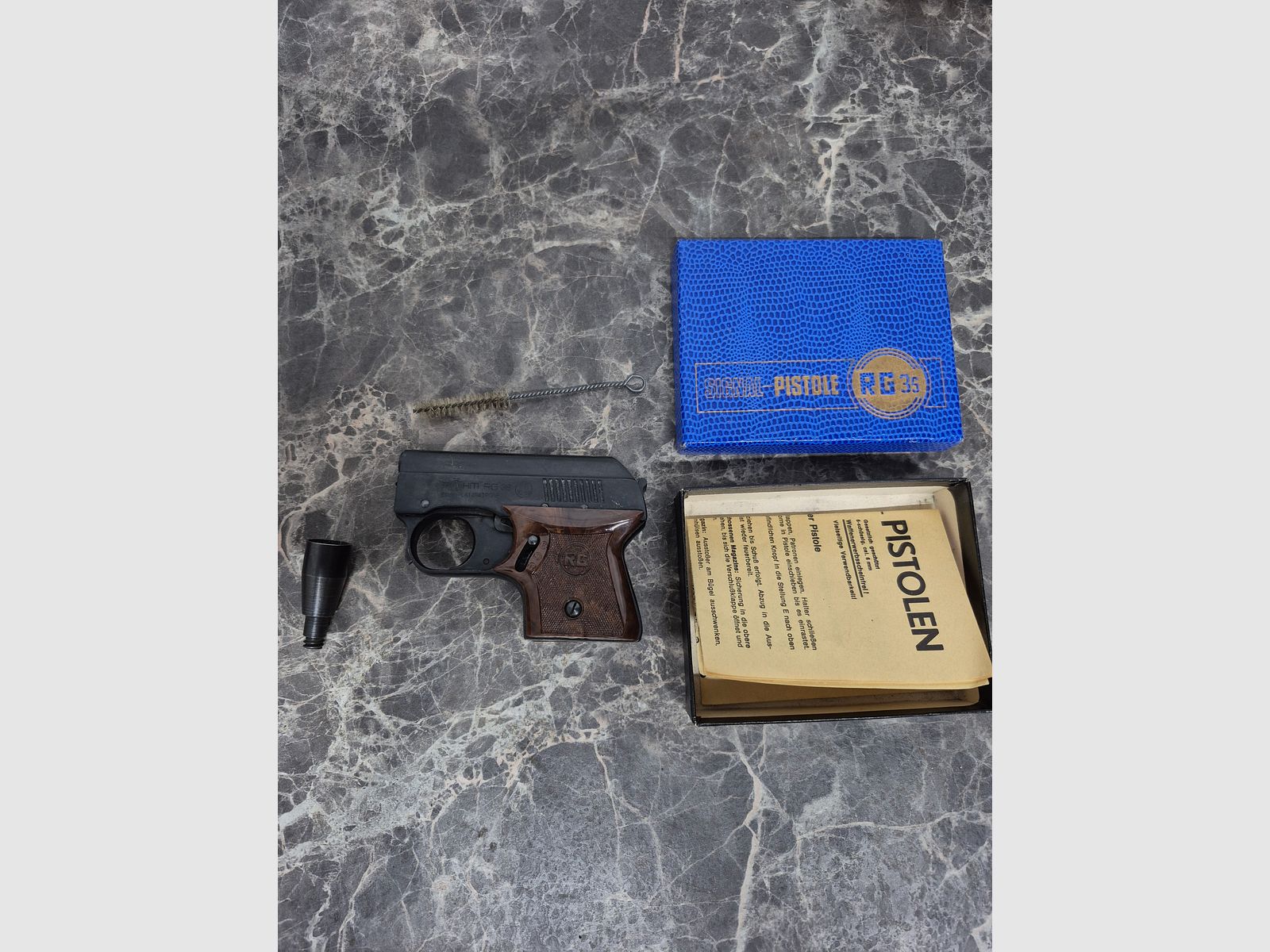 Pistolet d'alarme / gaz / signal Röhm RG3, 6 mm