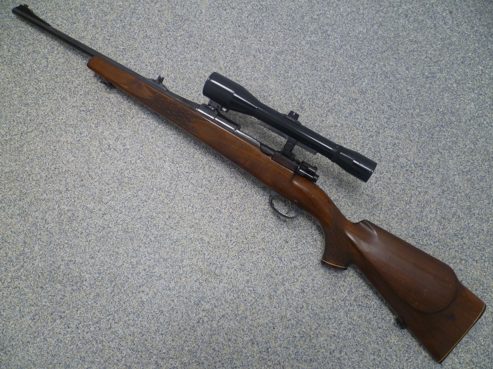 Rifle repetidora Frankonia Favorit .243 Win.