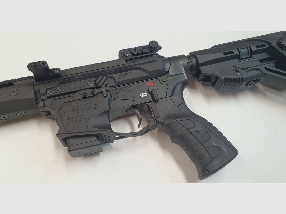 GWMH AG Selbstladebüchse GWMH SPC-HUNTER A5 17" (SWISS PISTOL CARBINE) BLACK Kal.9x19 AR15 Glock Magazin