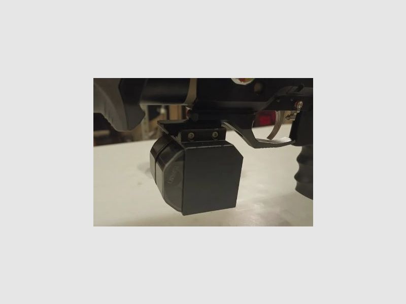 AEA Megalodon support de chargeur double