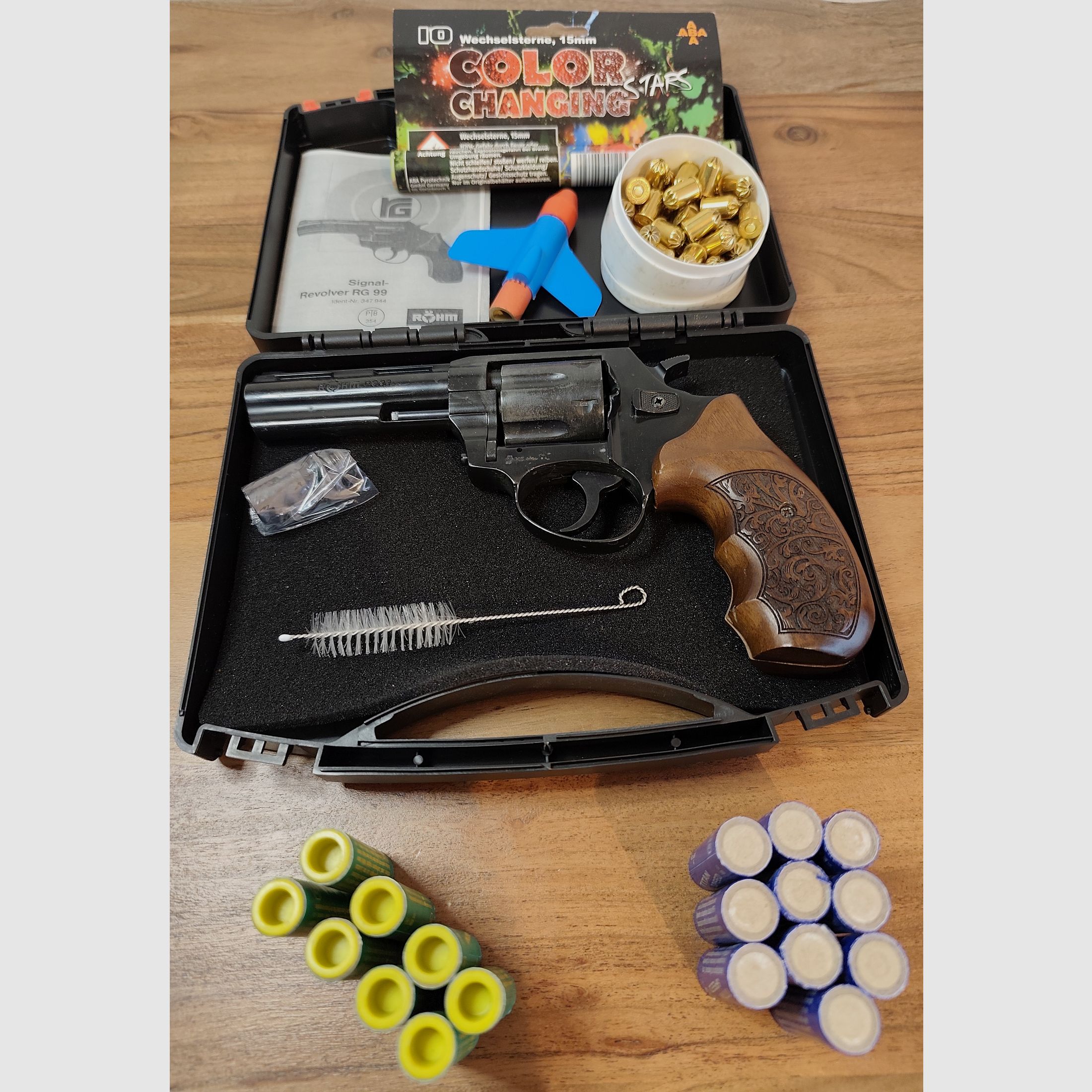 Röhm RG 99 nera vecchia PTB 452 del 1994 + munizioni ed effetti pirotecnici