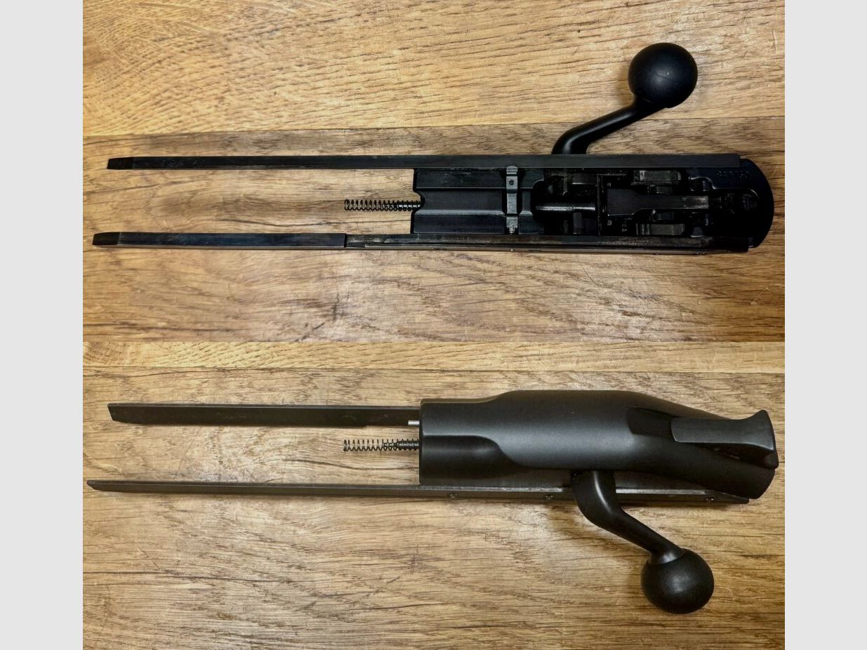 Blaser Soporte de Cerrojo R8 Guía de Cerrojo Izquierda sin Cámara de Bloqueo