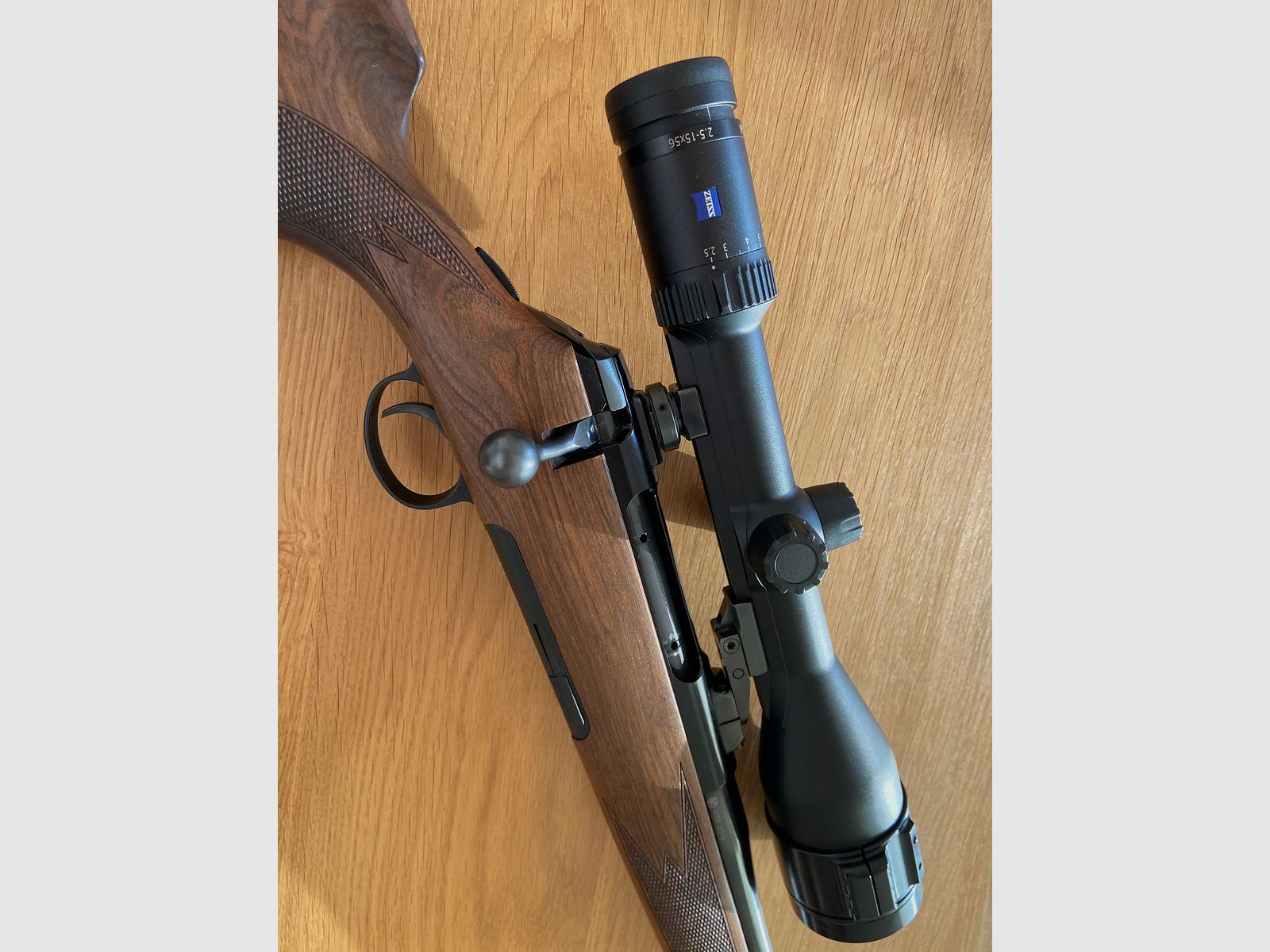 Rößler Titan 6 Repetierer mit Zeiss V6 2,5-15 x 56 Rösler Titan 6