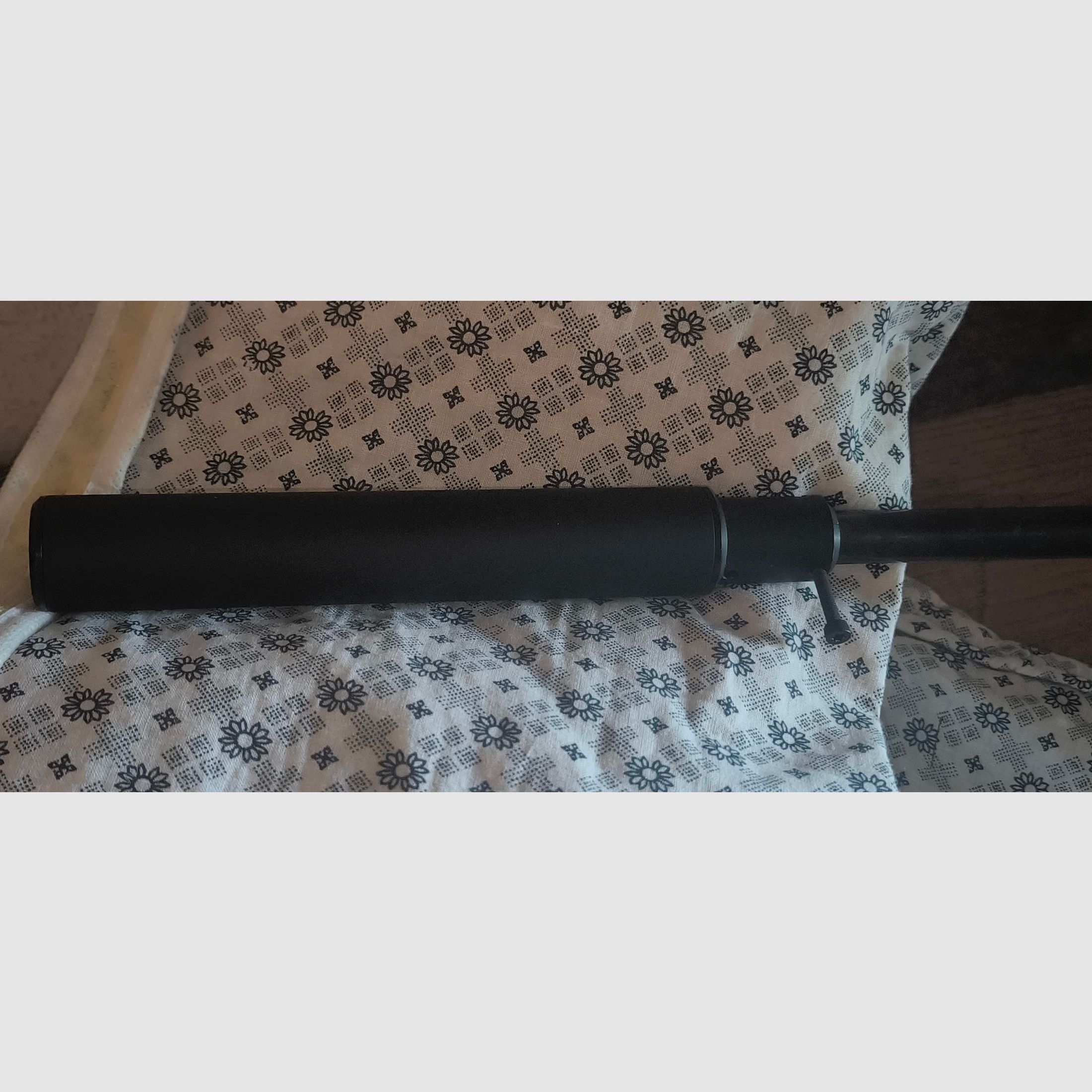 Weihrauch HW 35 im  Kaliber 4,5mm, mit ZF BUSHNELL 3×7×20mm &  Weihrauch Schalldämpfer 15mm +2mal Dosen Spitzkopf Diablos  4,5mm