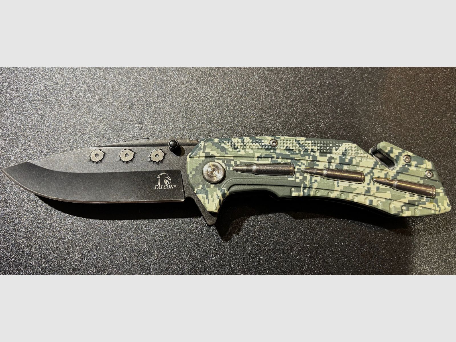 Klappmesser Camuflage Vitrinenstück Neu 