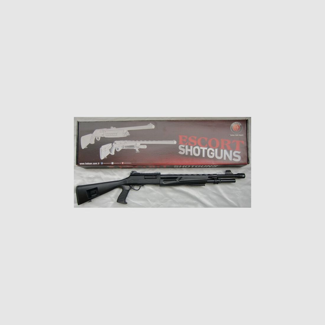 TAKTISCHE VORDERSCHAFT-REPETIERFLINTE ESCORT MP TACTICAL, Kal. 12/76, TOP AUSGESTATTET, NEUWAFFE!!!