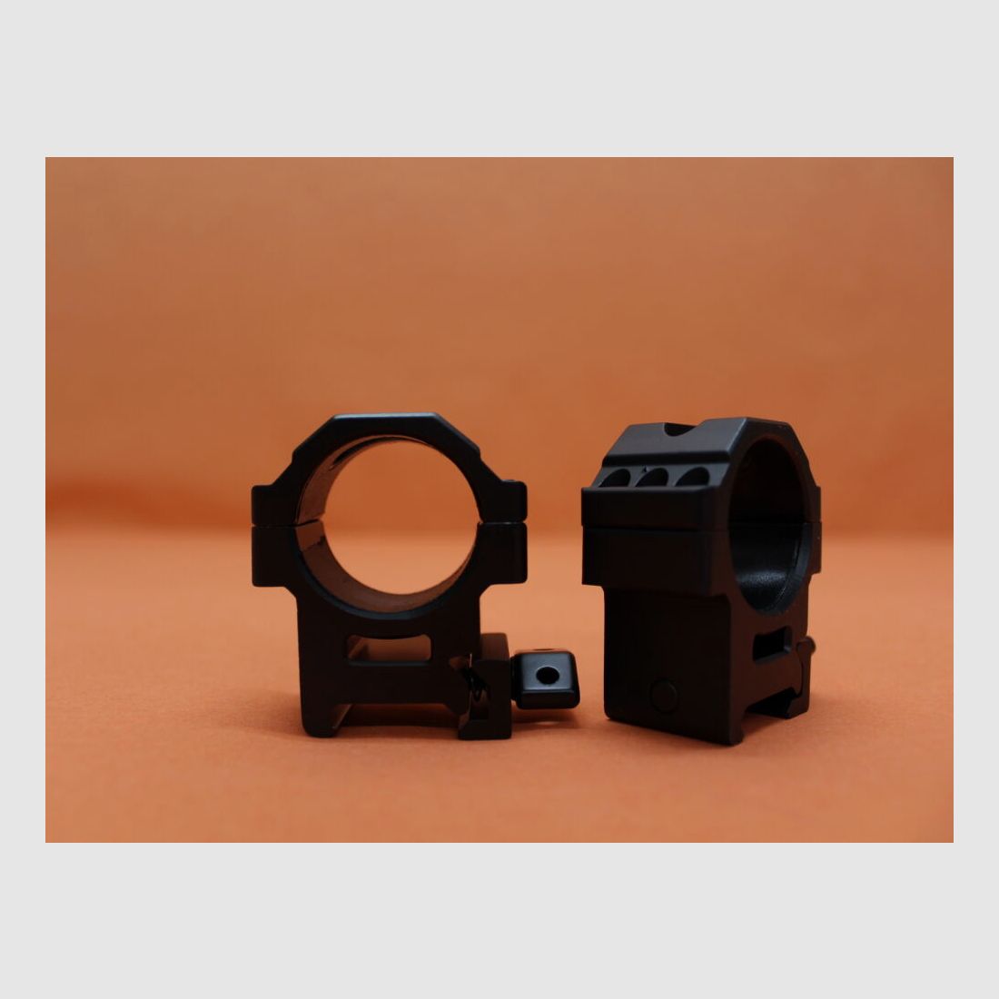 UTG - Leapers UTG QD Montageringe 30mm Medium (RG2W3156) Twist Lock Alu schwarz für Picatinnyprofil BH=15mm