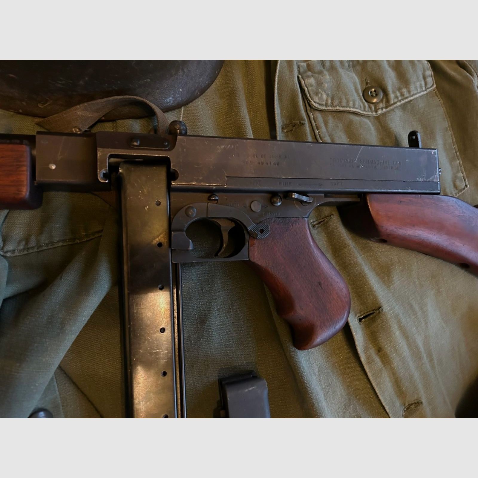 Thompson 1928A1 Tommy Gun