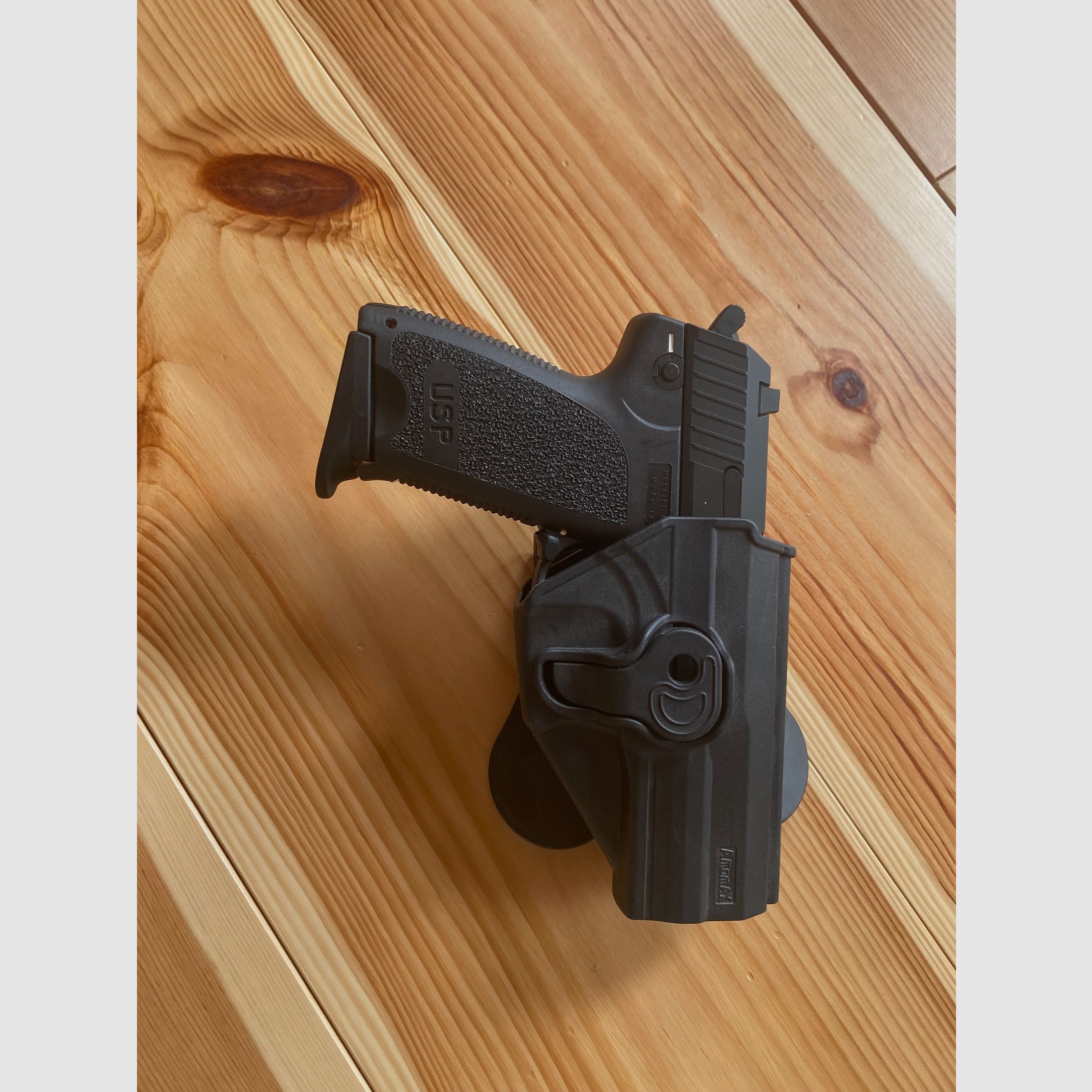 Heckler & Koch USP Compact 9mm