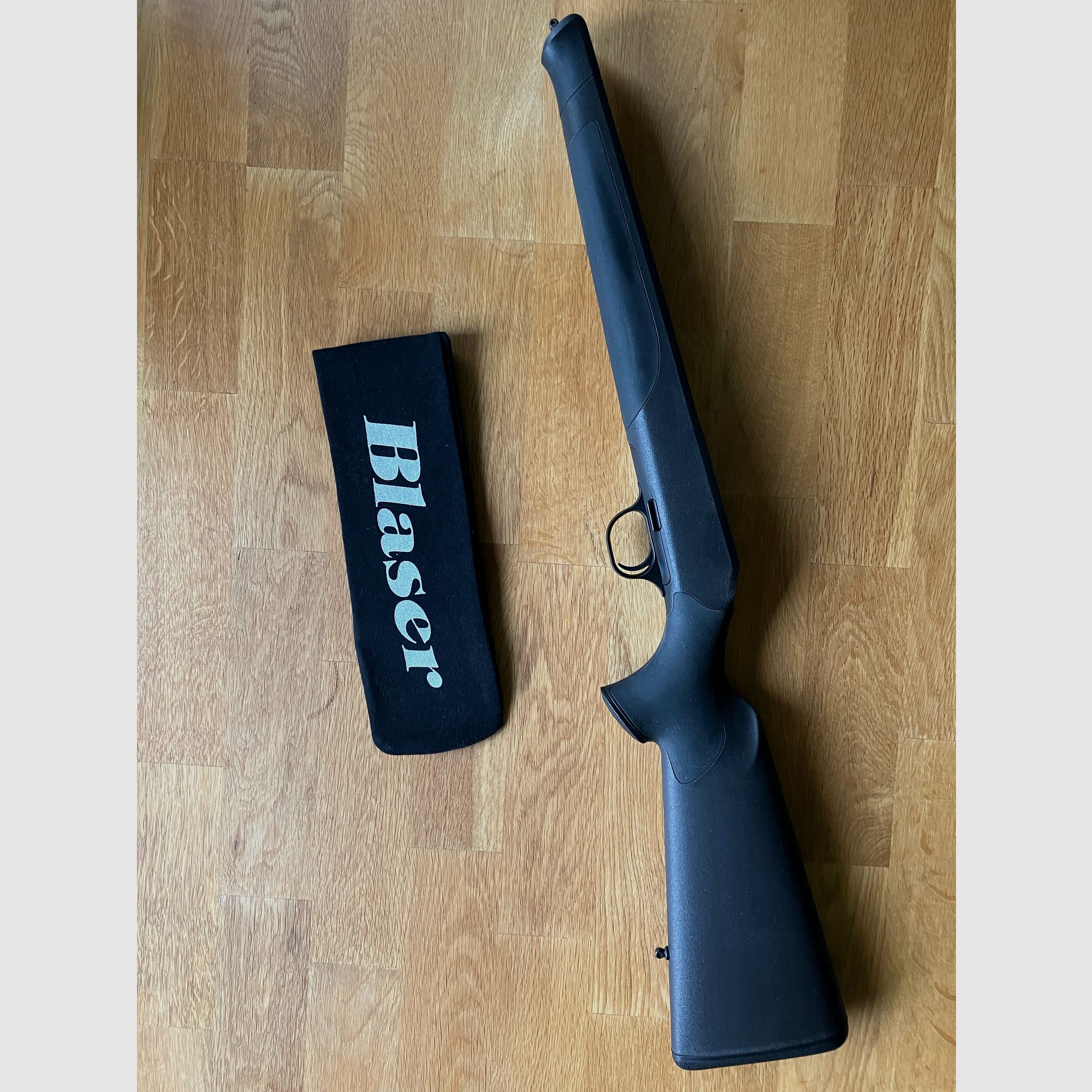 BLASER R8 Professional Komplettierung schwarz-braun für Standardlaufprofil - Nagelneu