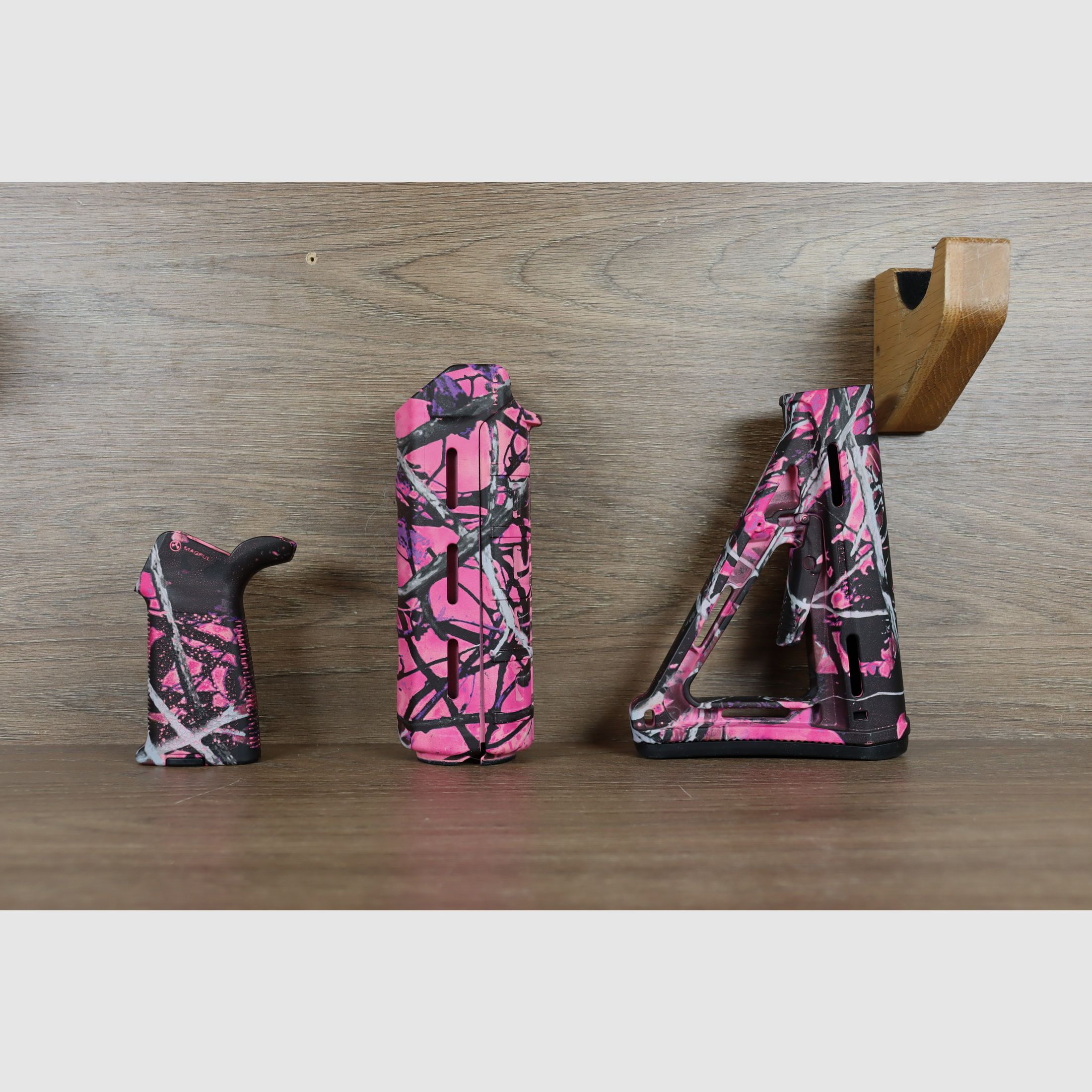 Kite Ar15 pink, image 2 of 2