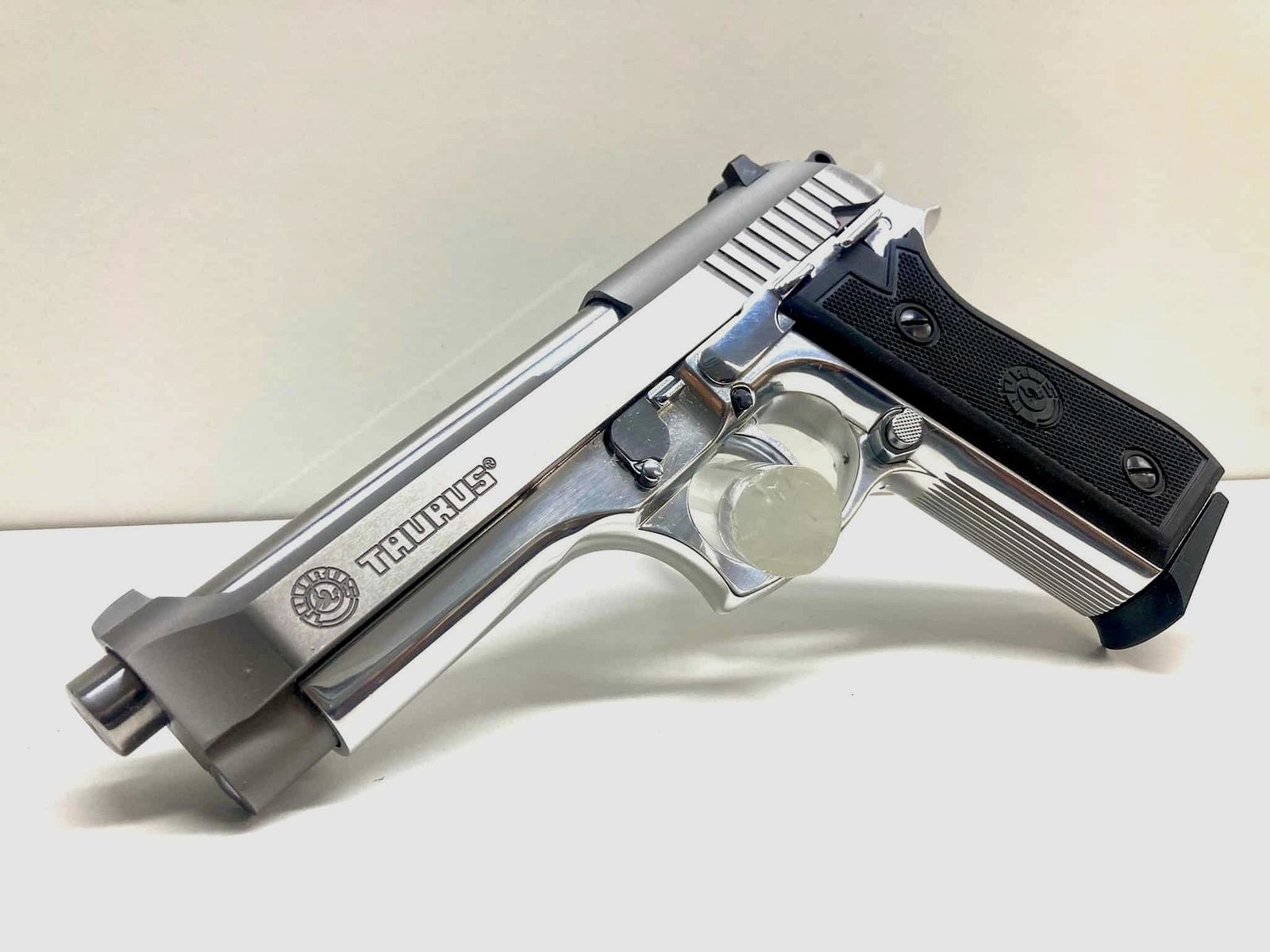 TAURUS PT 92 SS17 Stainless Steel matt