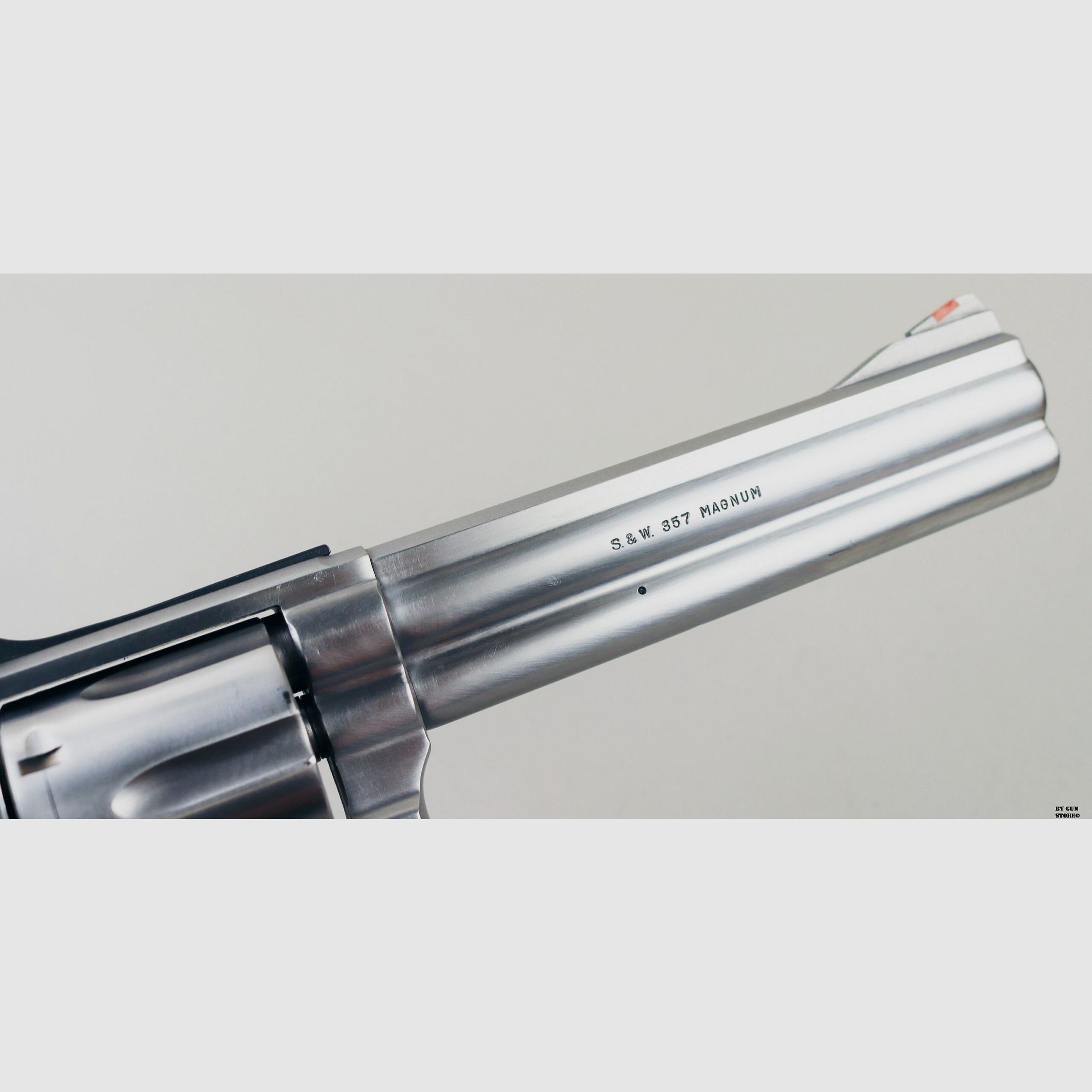 Revolver Smith & Wesson mod. 686 NO DASH cal. 357 mag serial no. AEY9495, image 7 of 10