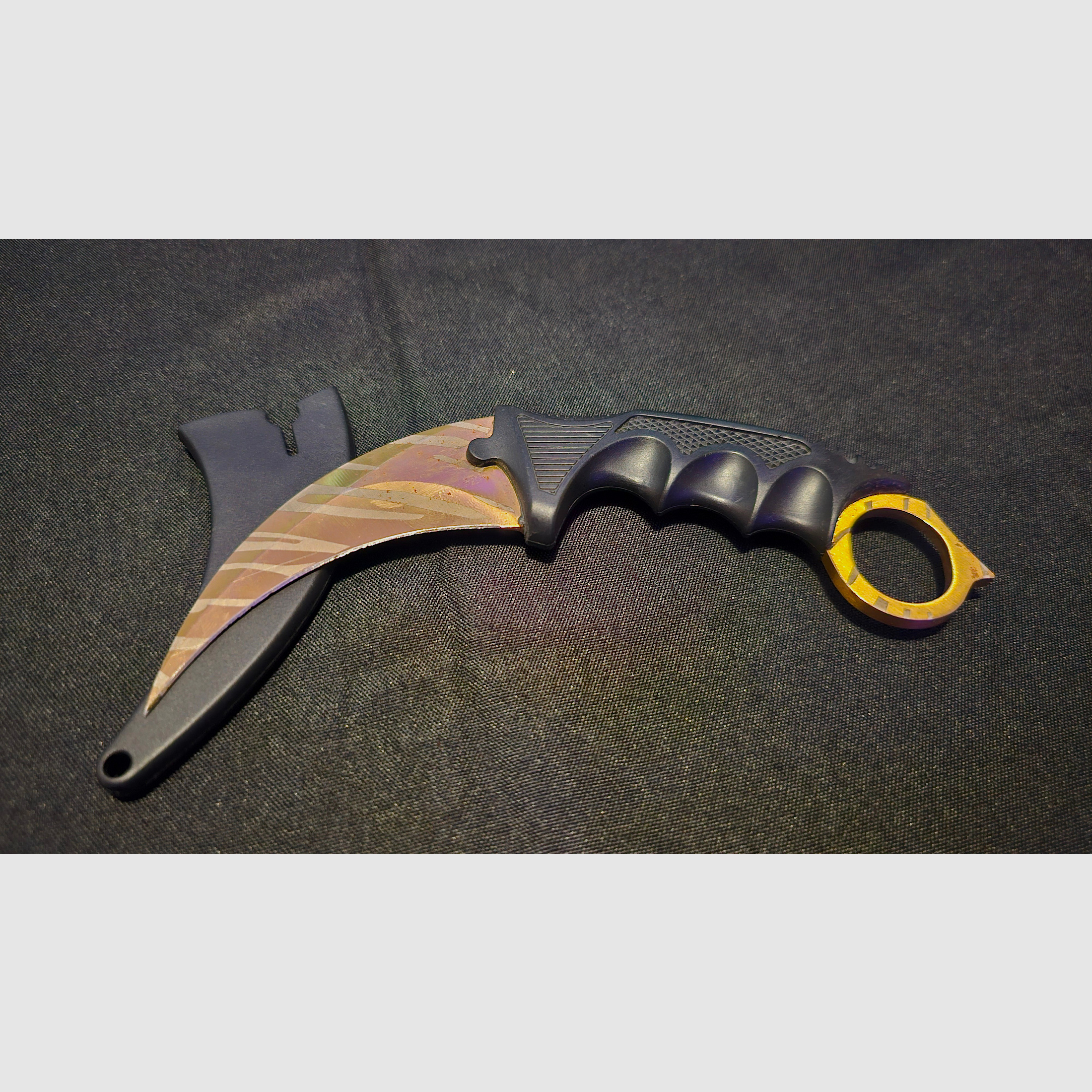 Karambit Tiger Tooth