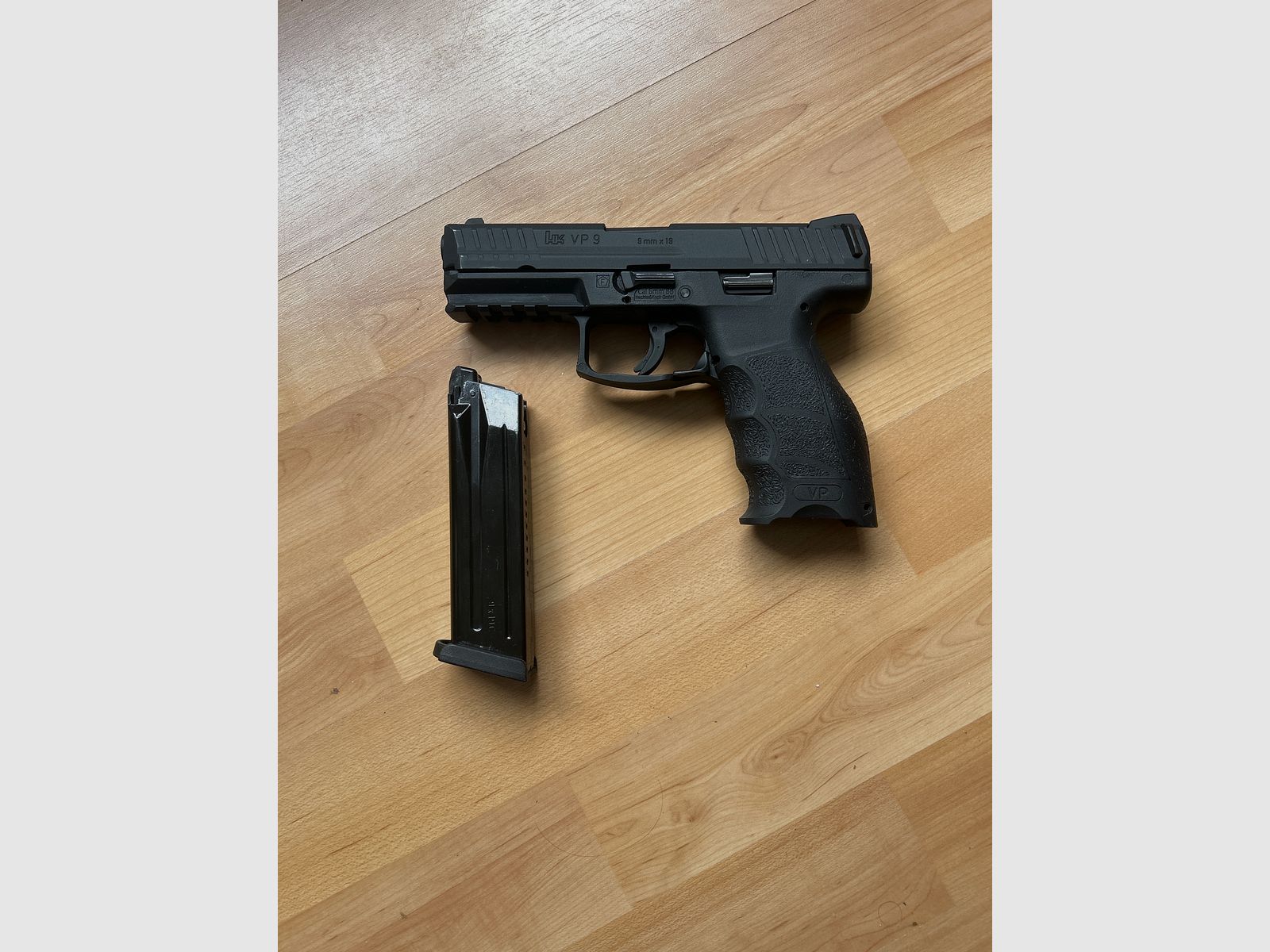 Hk VP9