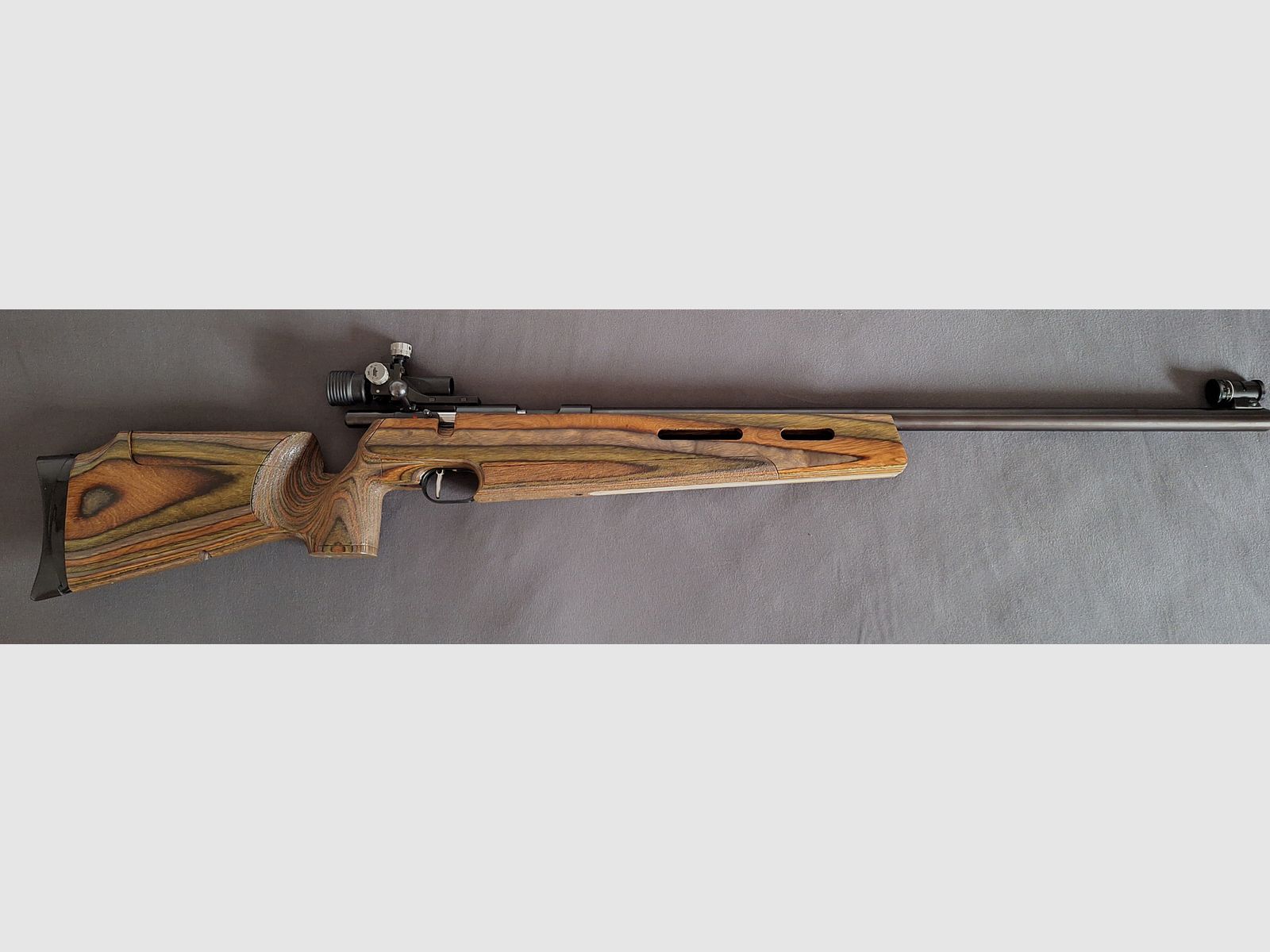 Incense / HW660M single-shot rifle .22 LfB (lr) with optics for sale.