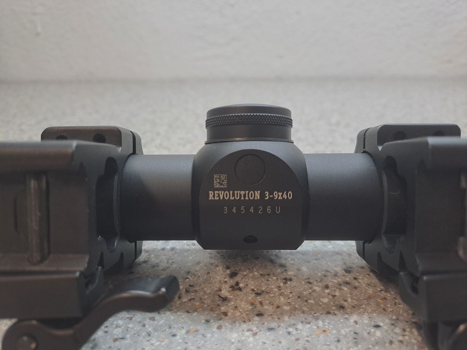 Redfield Revolution 3-9×40, mit UTG Schnellspann Montage Weaver