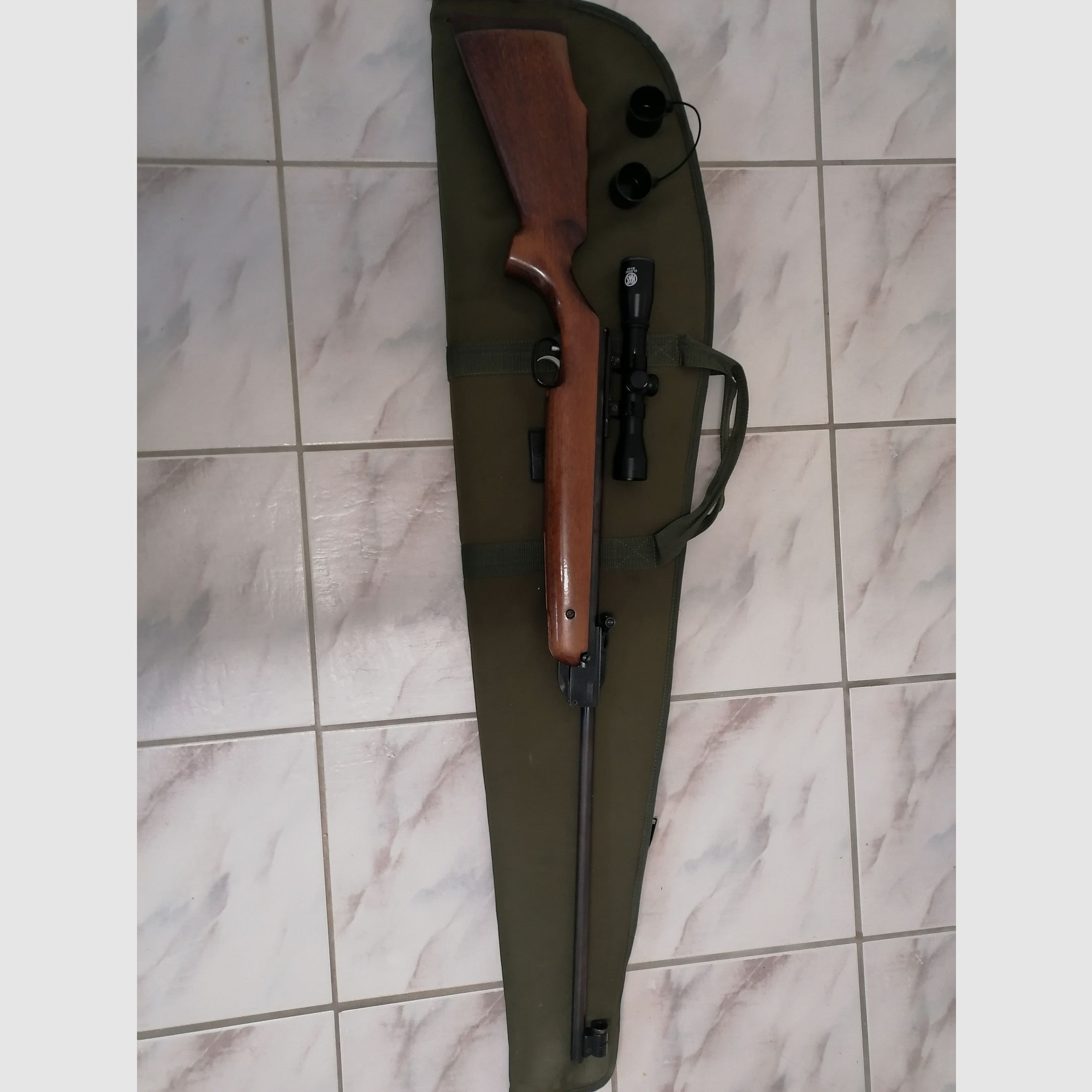 Karabinek pneumatyczny Weihrauch HW85. 5.5mm
