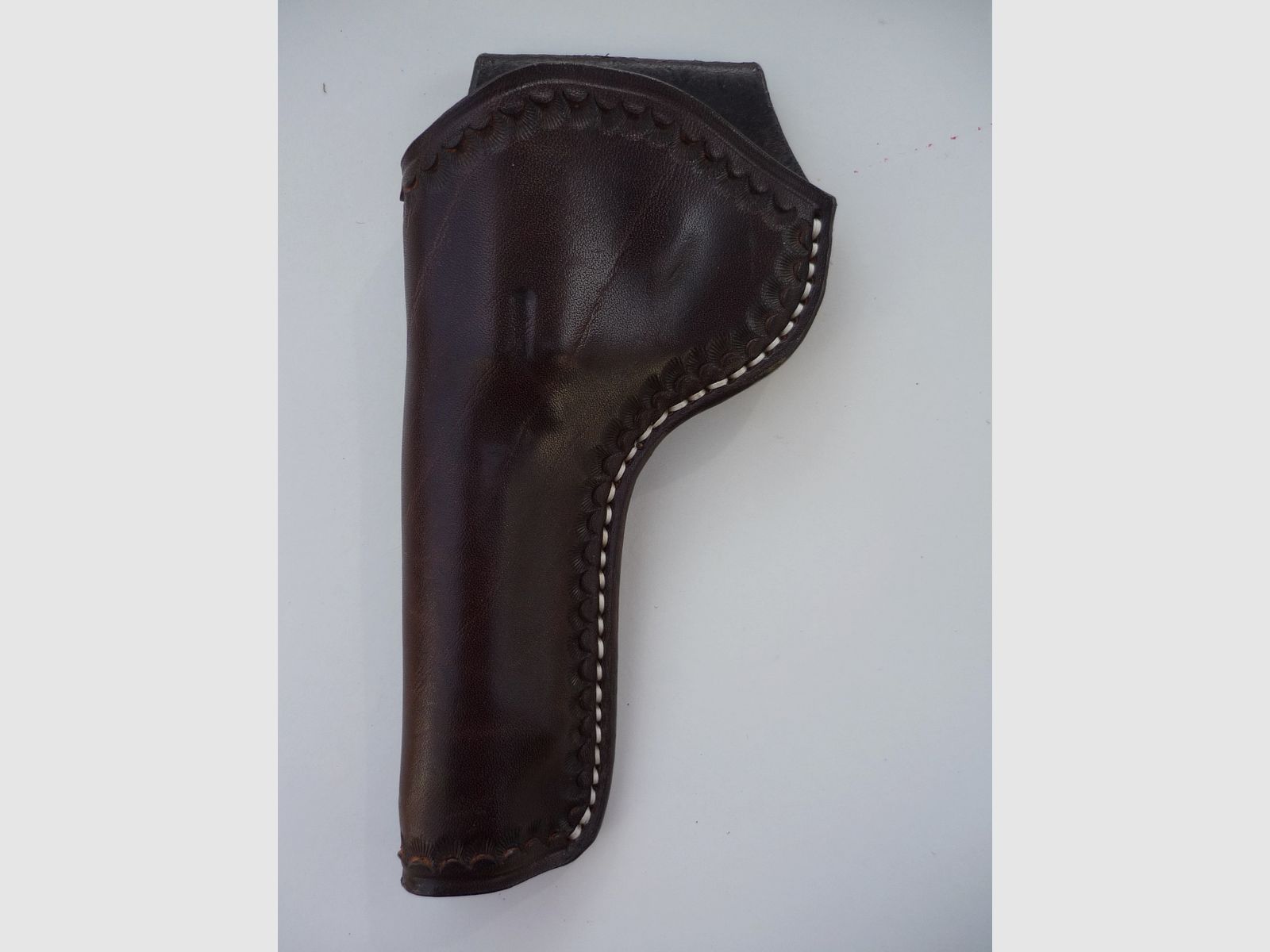 HKDesign Holster Art. Nr. 005 met randdrukpatroon voor een kleinere revolver - Linkshandig