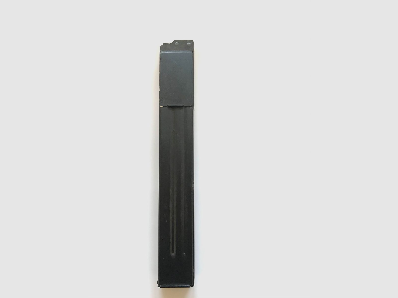 Replacement magazine for MP 40