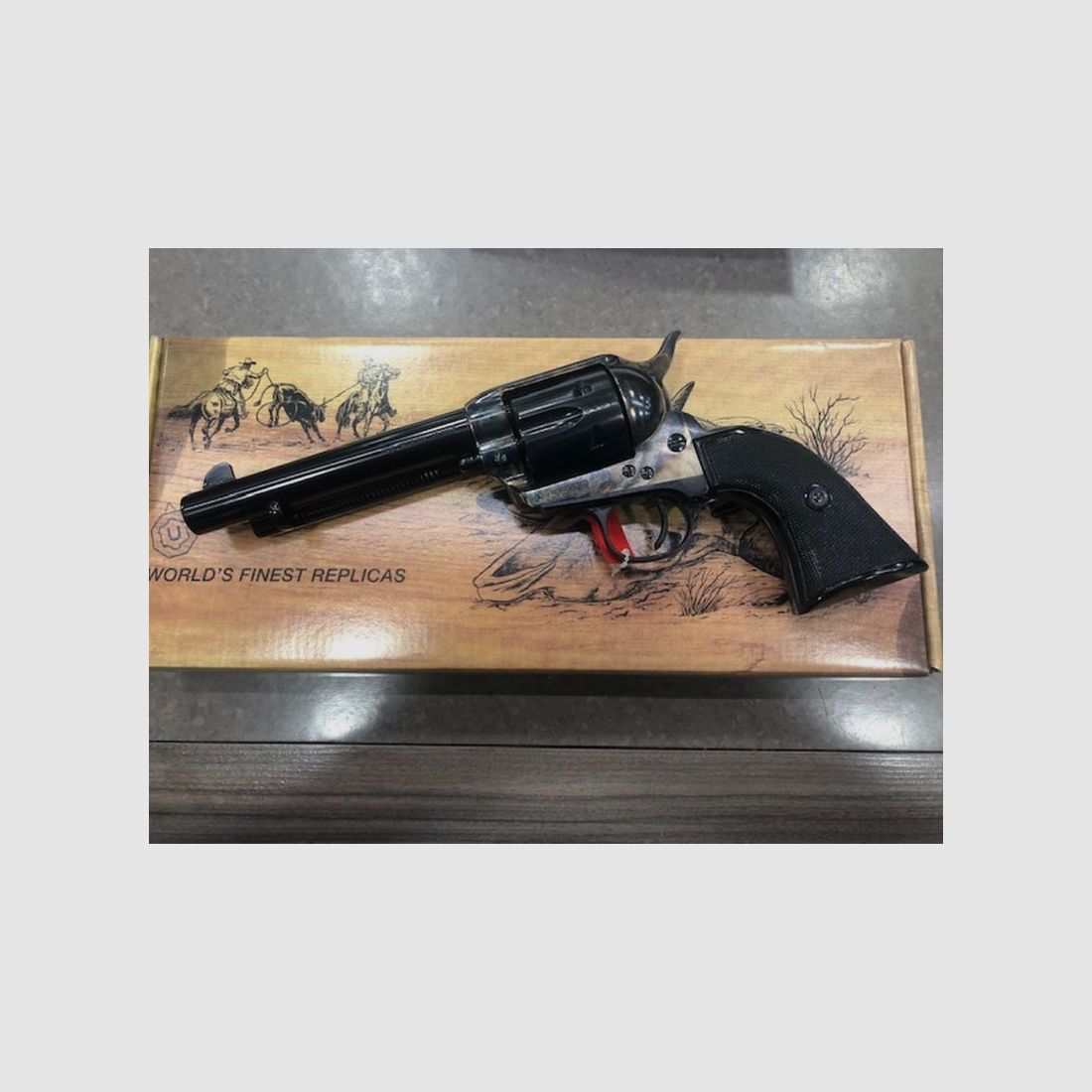 REVOLVER UBERTI CATTLEMAN 1873, Bild 1 von 2