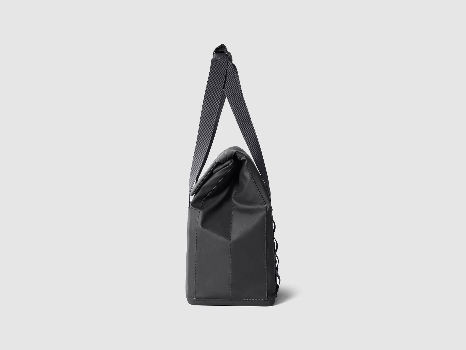 YETI® Kühltasche Daytrip Lunch Bag 14L - Charcoal, Bild 3 von 9