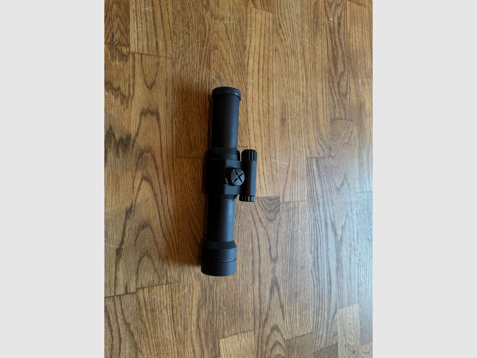 Aimpoint 9000L – 2 MOA Leuchtpunktvisier