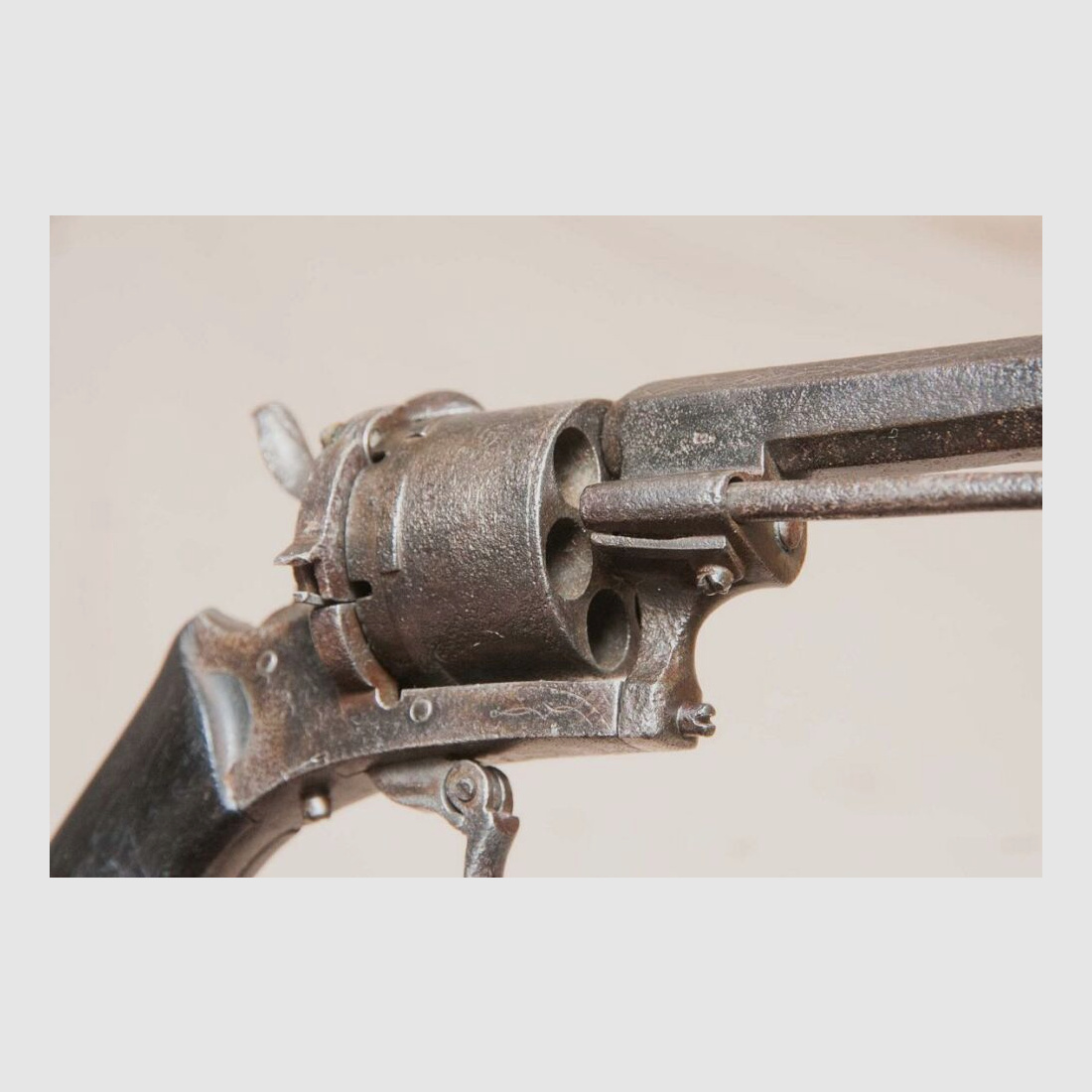 unbekannter Revolver Lefaucheux Stiftfeuer