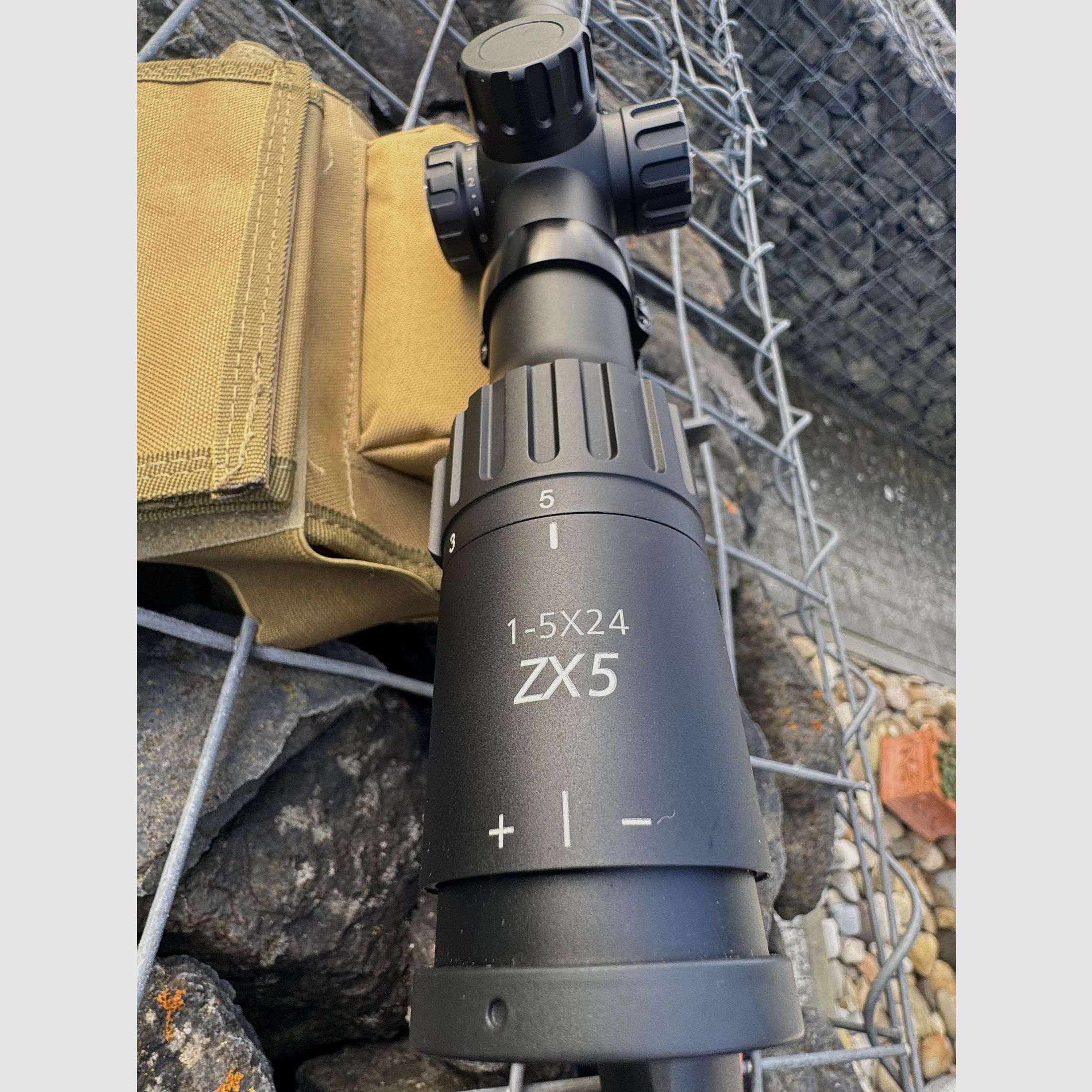 Browning BAR MK3 Tracker 9.3*62 mit Minox ZX5i 1-5x24 – gebraucht, neuwertig