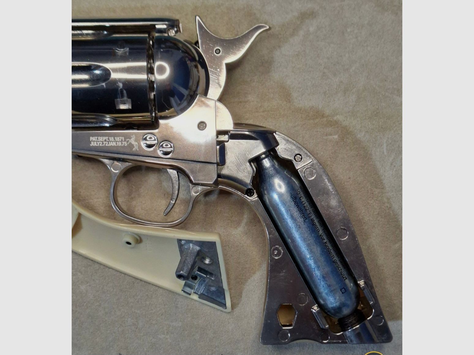 !!! Als nieuw!!! Colt SAA . 45, volmetaal, nikkelafwerking, 5,5", kal. 4,5mm Co², P18!