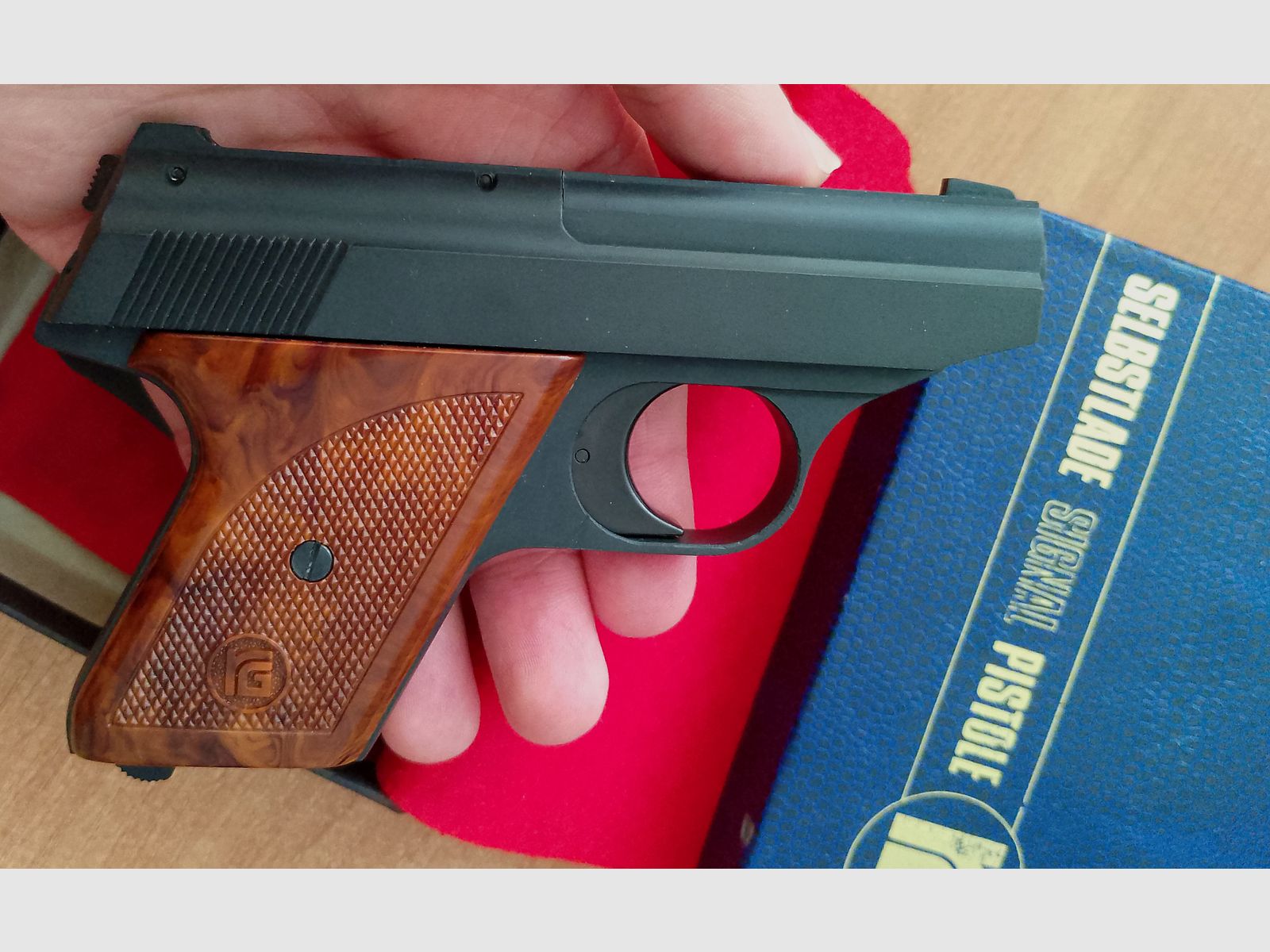 Seltene Röhm RG 8 im Kaliber 8 mm Knall/ PTB 412 mit OVP!