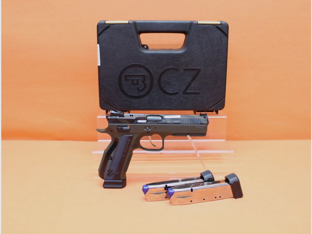 CZUB Ha.Pistolet 9mmLuger CZUB CZ SHADOW2 OR Prêt pour optiques pour viseur point rouge / Modèle spécial Oliv Camo (CZ75)