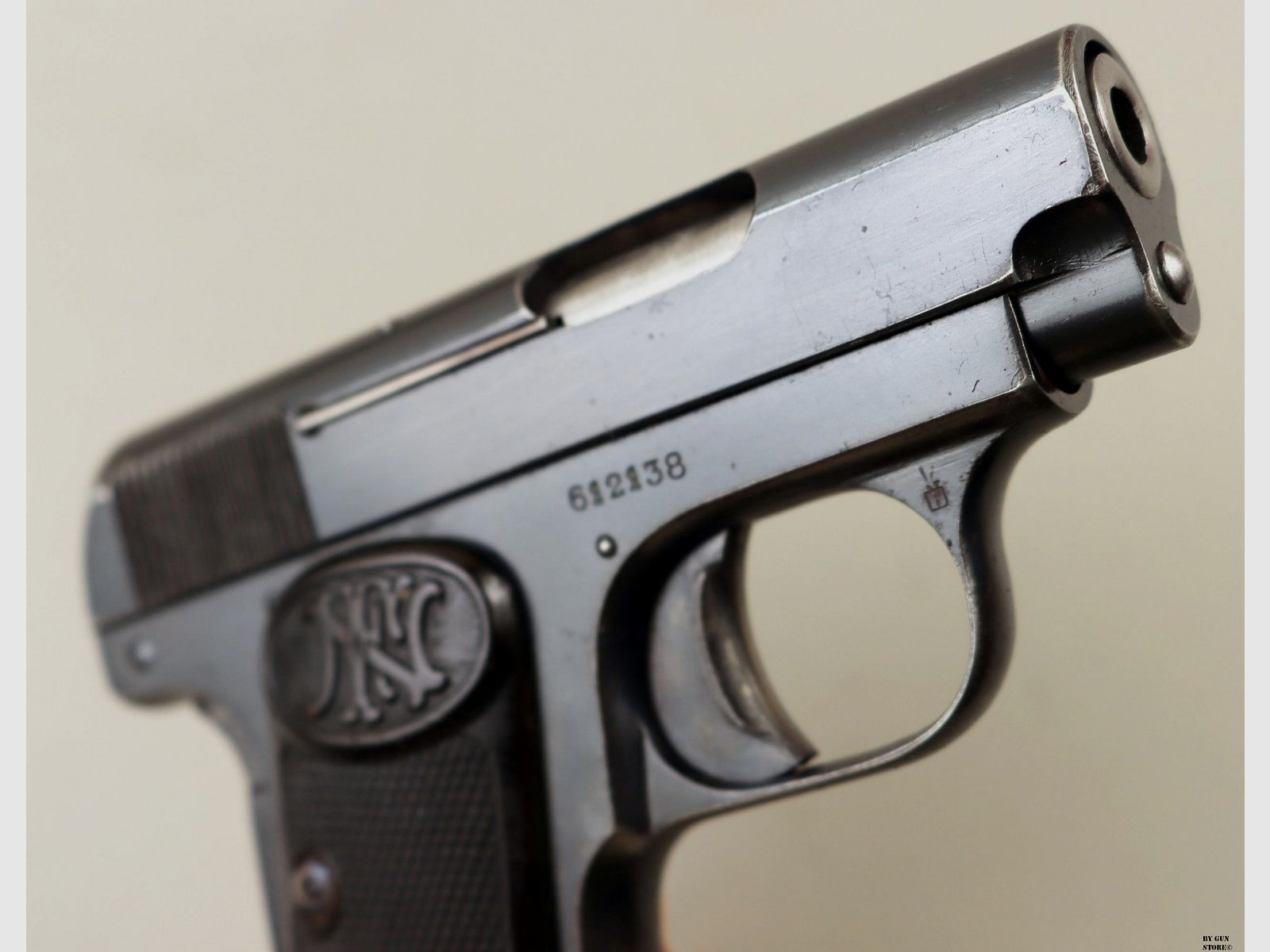 Pistola F.n. Browning mod. 1906 cal. 6,35 matr. 612138, immagine 7 di 12