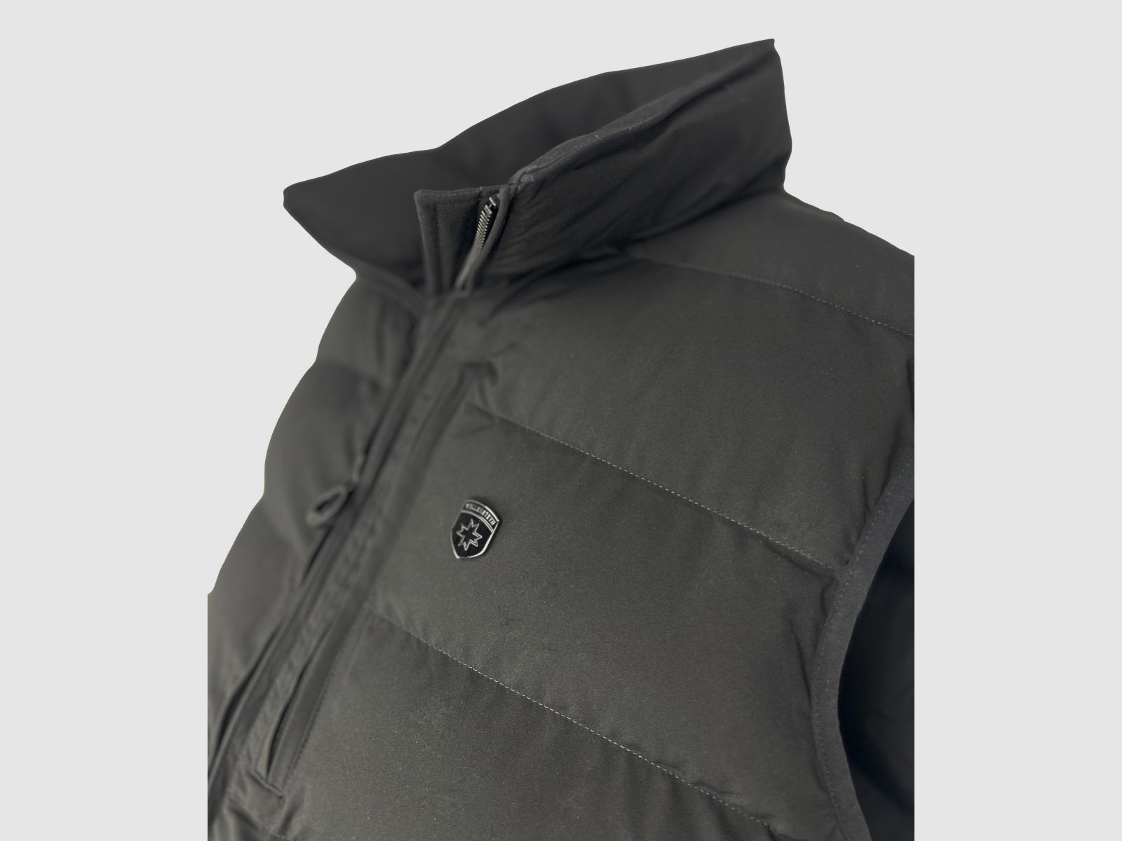 WELLENSTEYN Blackbird Men Short Vest Schwarz