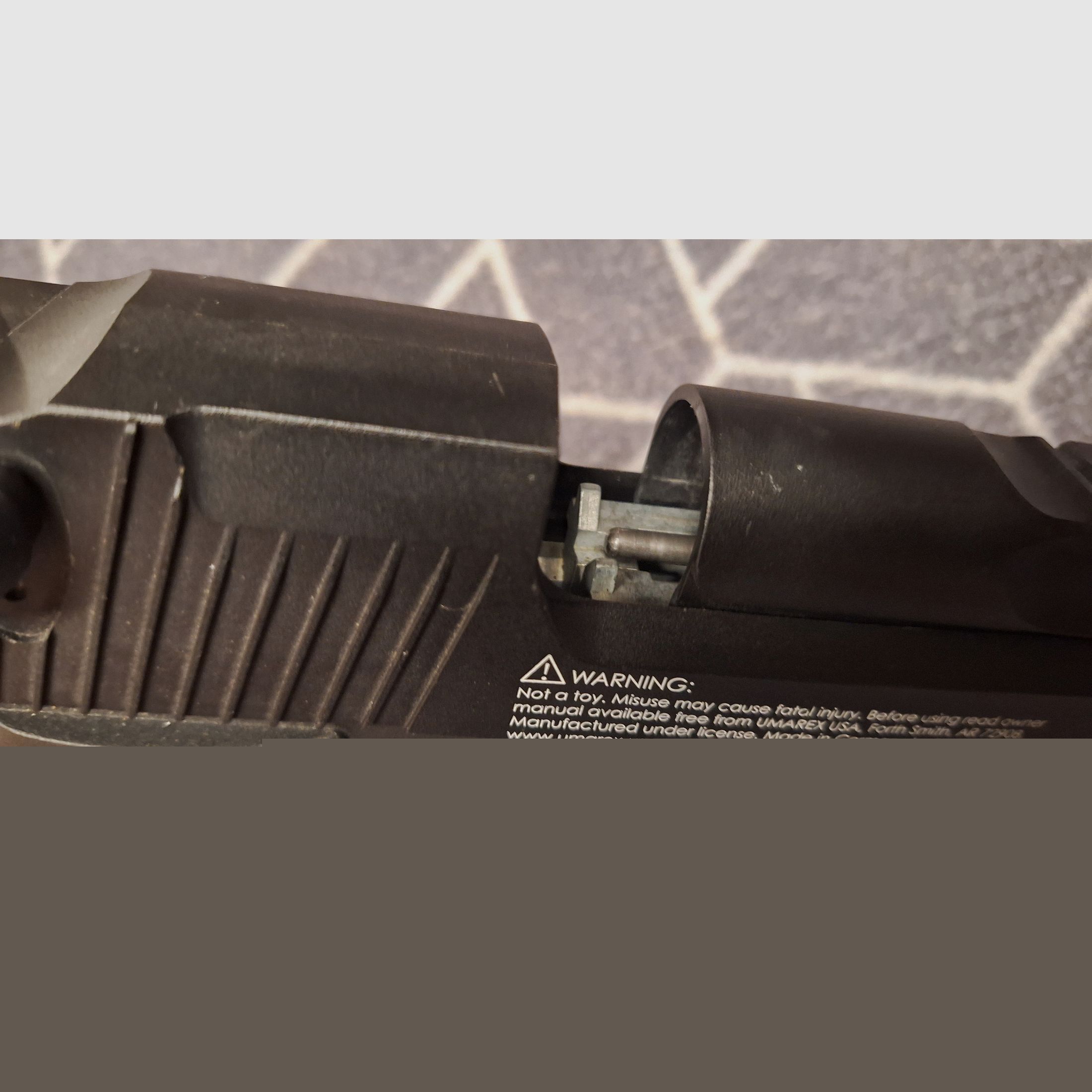 UMAREX Desert Eagle Magnum Research, Inc. - “Blow Back” - Diabolo