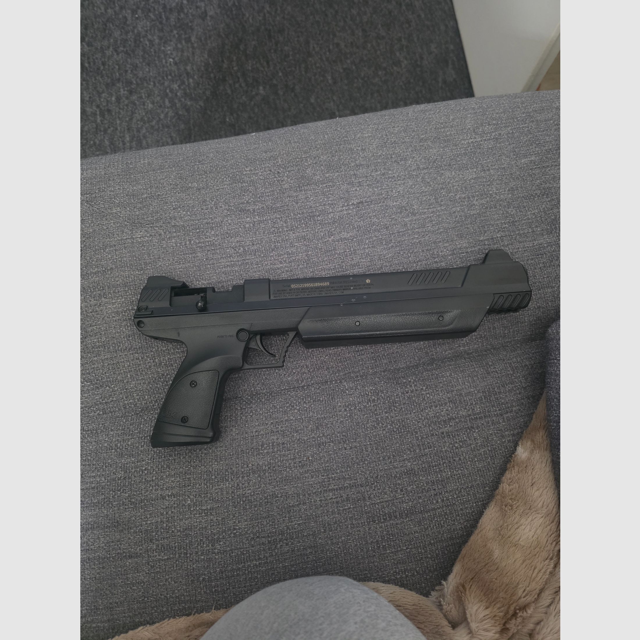 UX Strike Point Pump Luftpistole Kal. 5,5 mm Diabolo schwarz