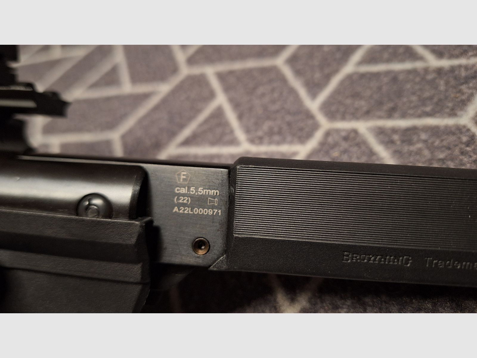 Browning Buck Mark Magnum - 5.5 mm Diabolo