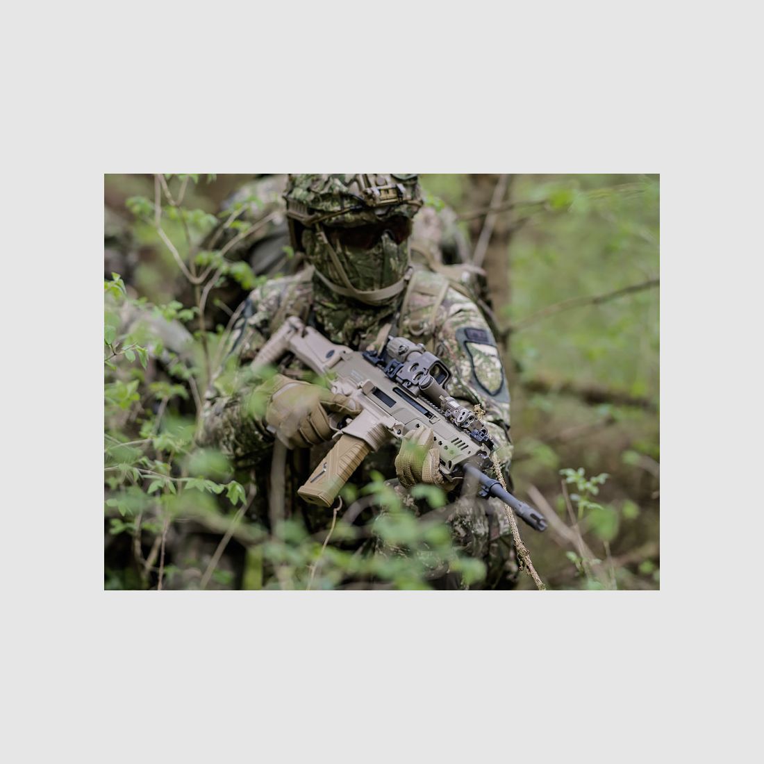 EOTECH EXPS3-0 + G33 Magnifier, Tan KSK-Special