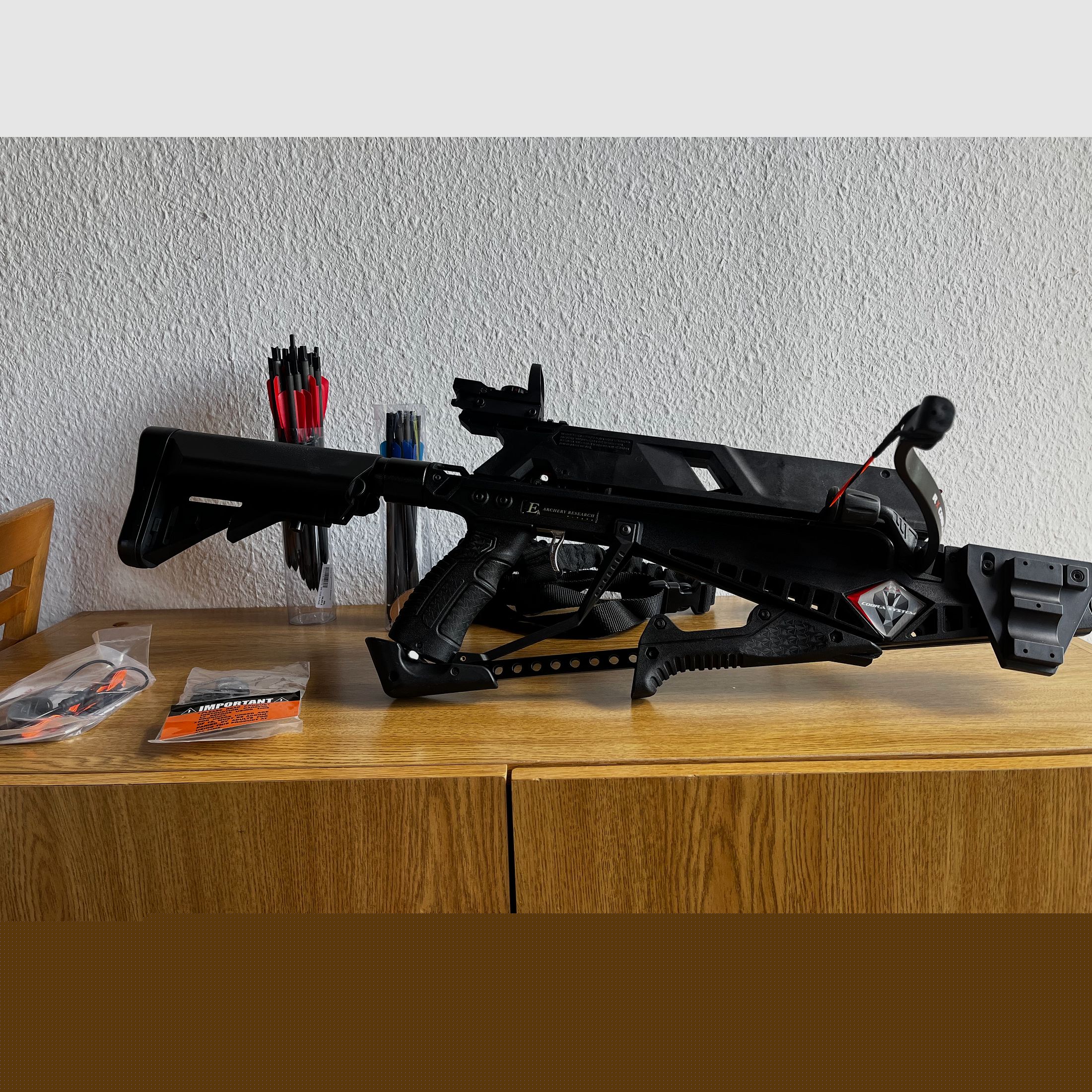 Cobra Adder arbalète à répétition avec accessoires