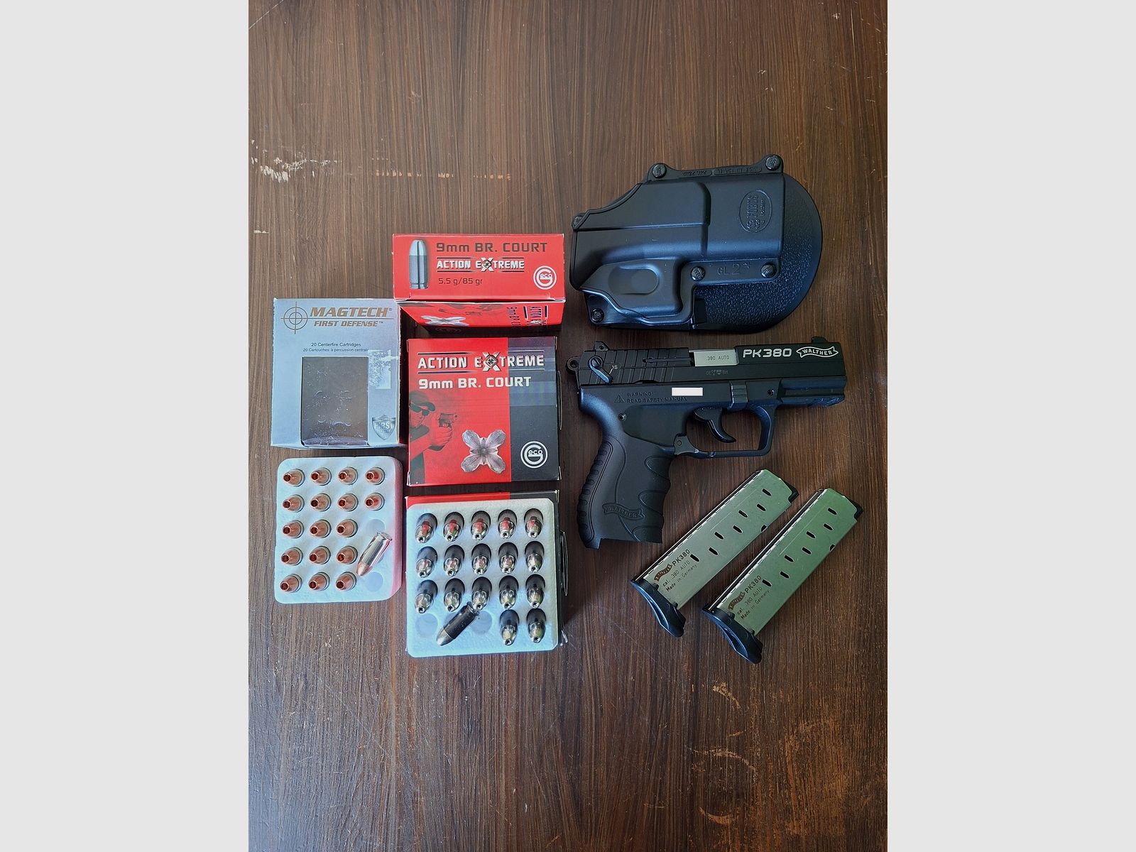 Walther PK380 negro, 9 mm corto, con cargador de repuesto + Paddleholster 