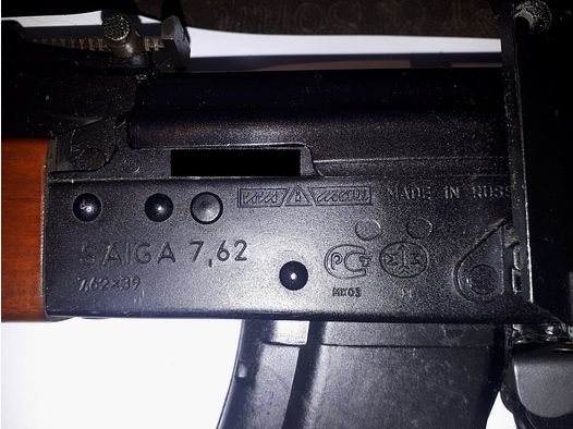 Saiga Halbautomat im Kaliber 7,62x39, zivile Ausführung der AK 47.
