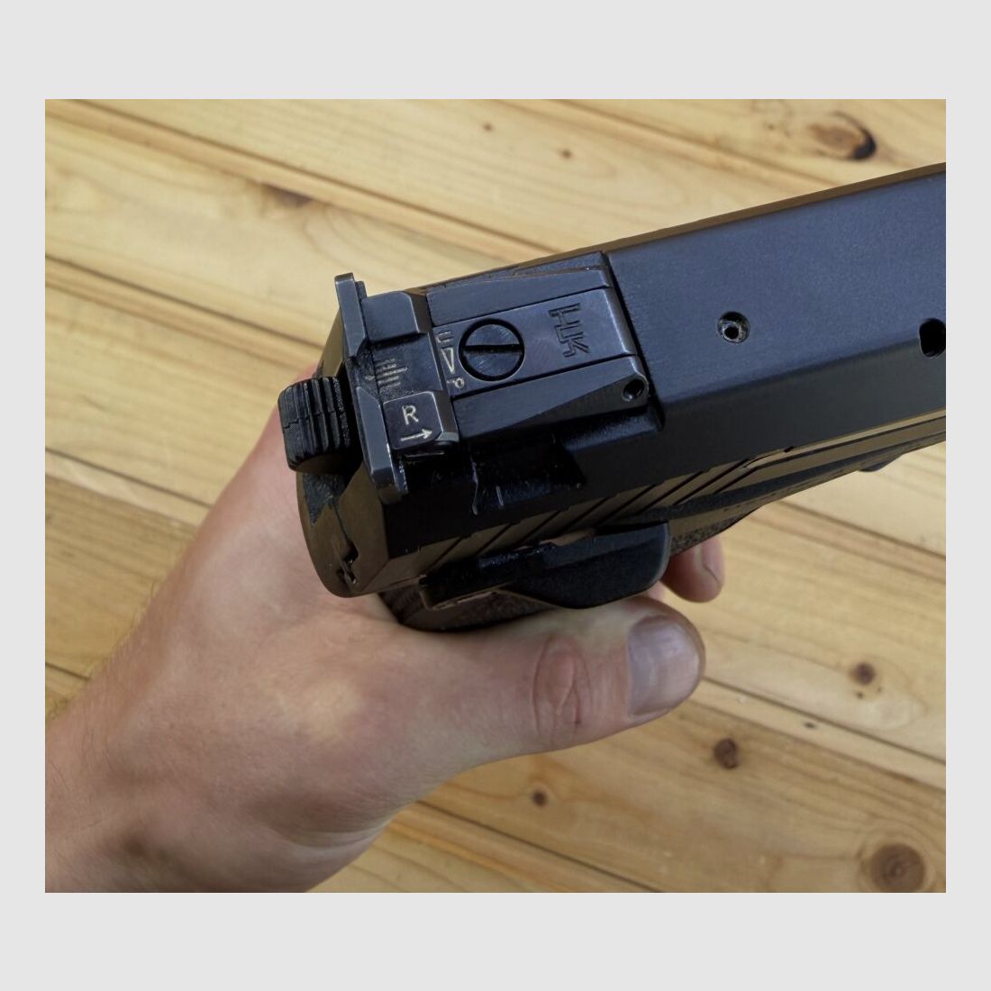 halbautomatische SA/DA Pistole H&K USP EXPERT .45 AUTO mit 1x Magazin .45Auto