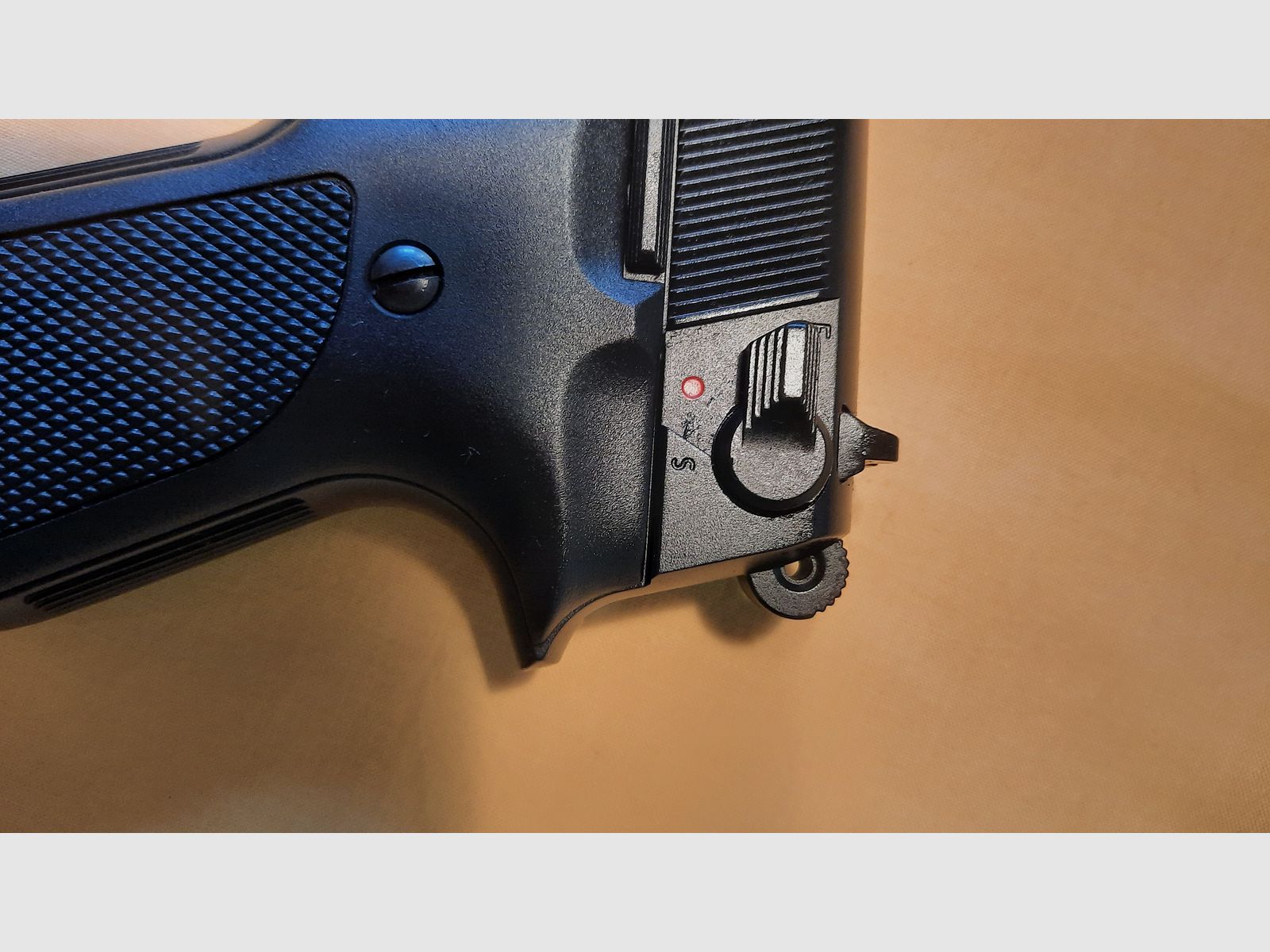 Walther CP88 Competition von Umarex plus 500 Schuss, neuwertig, keine Gebrauchspuren.