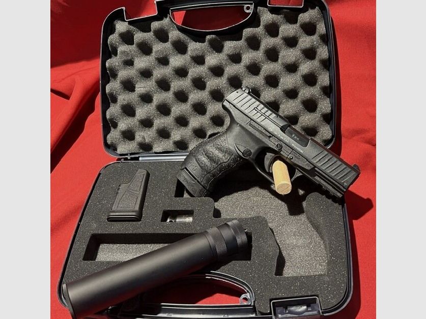 Comisión Gas. Set PPQ Navy WALTHER 9mm P.A.K en maletín