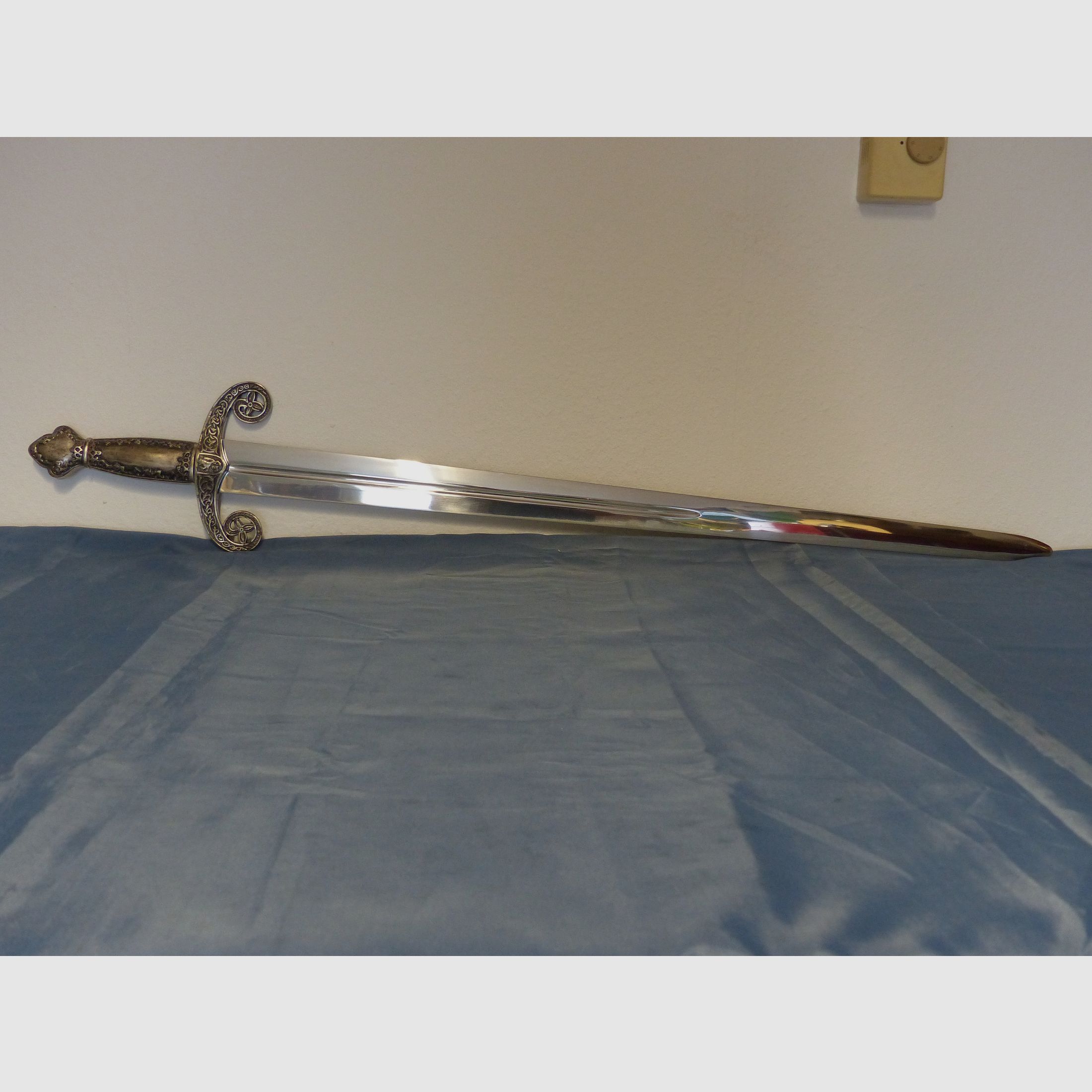 Sword cutting weapon replica Toledo probably from Spain decoration
