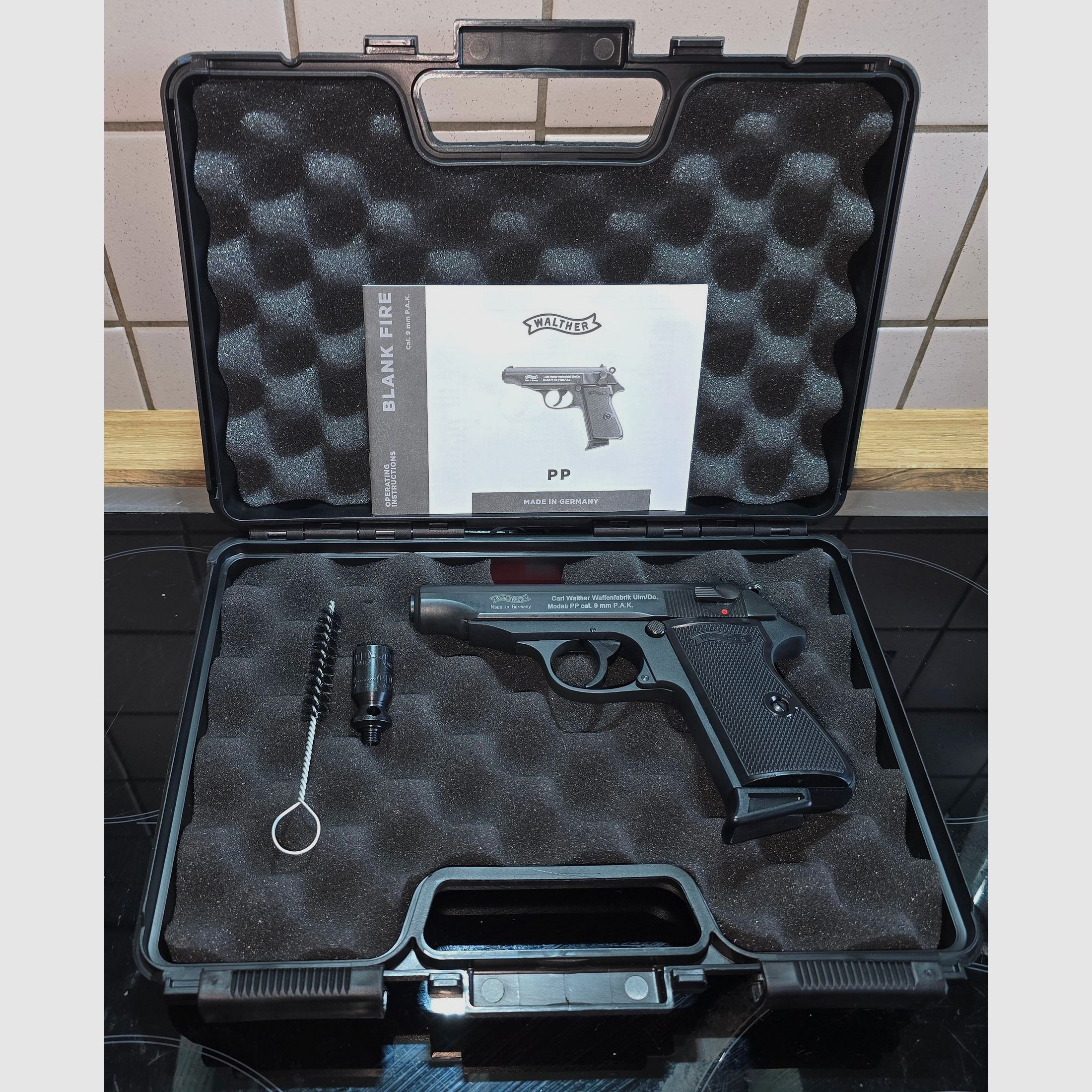 Umarex Walther PP 9mm P.A.K