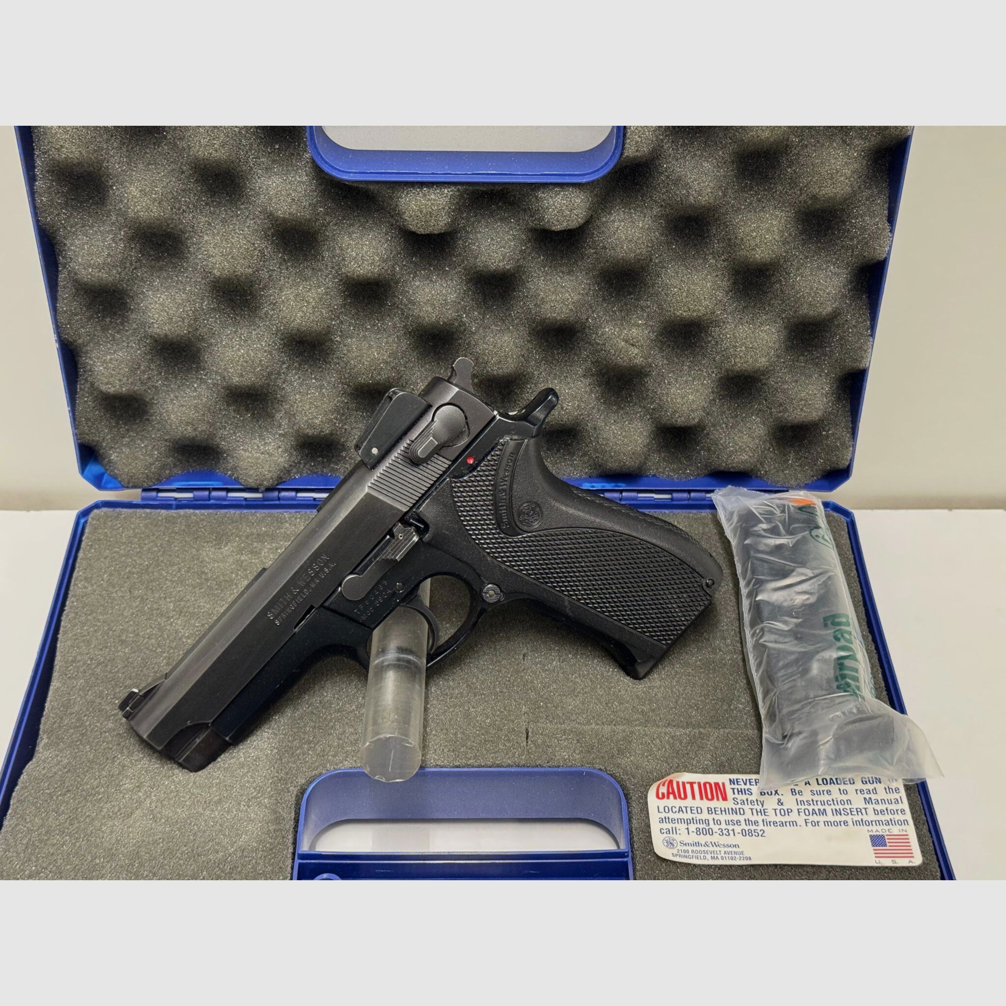 S&W Mod. 5904