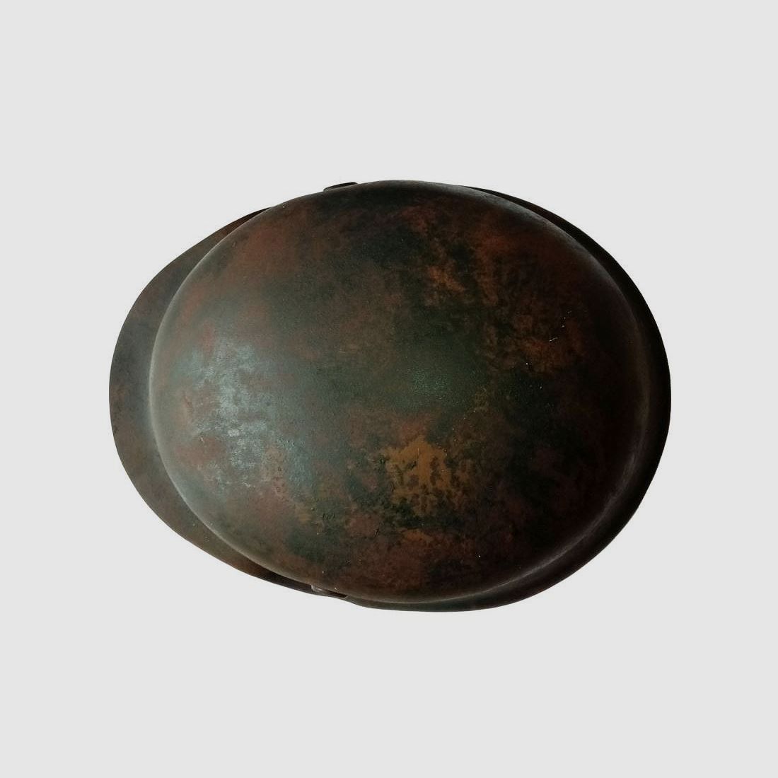 Deutscher Stahlhelm M42