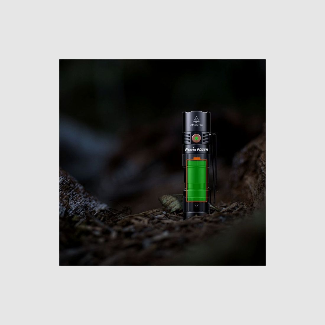 Fenix PD25R LED flashlight, black, image 6 of 7